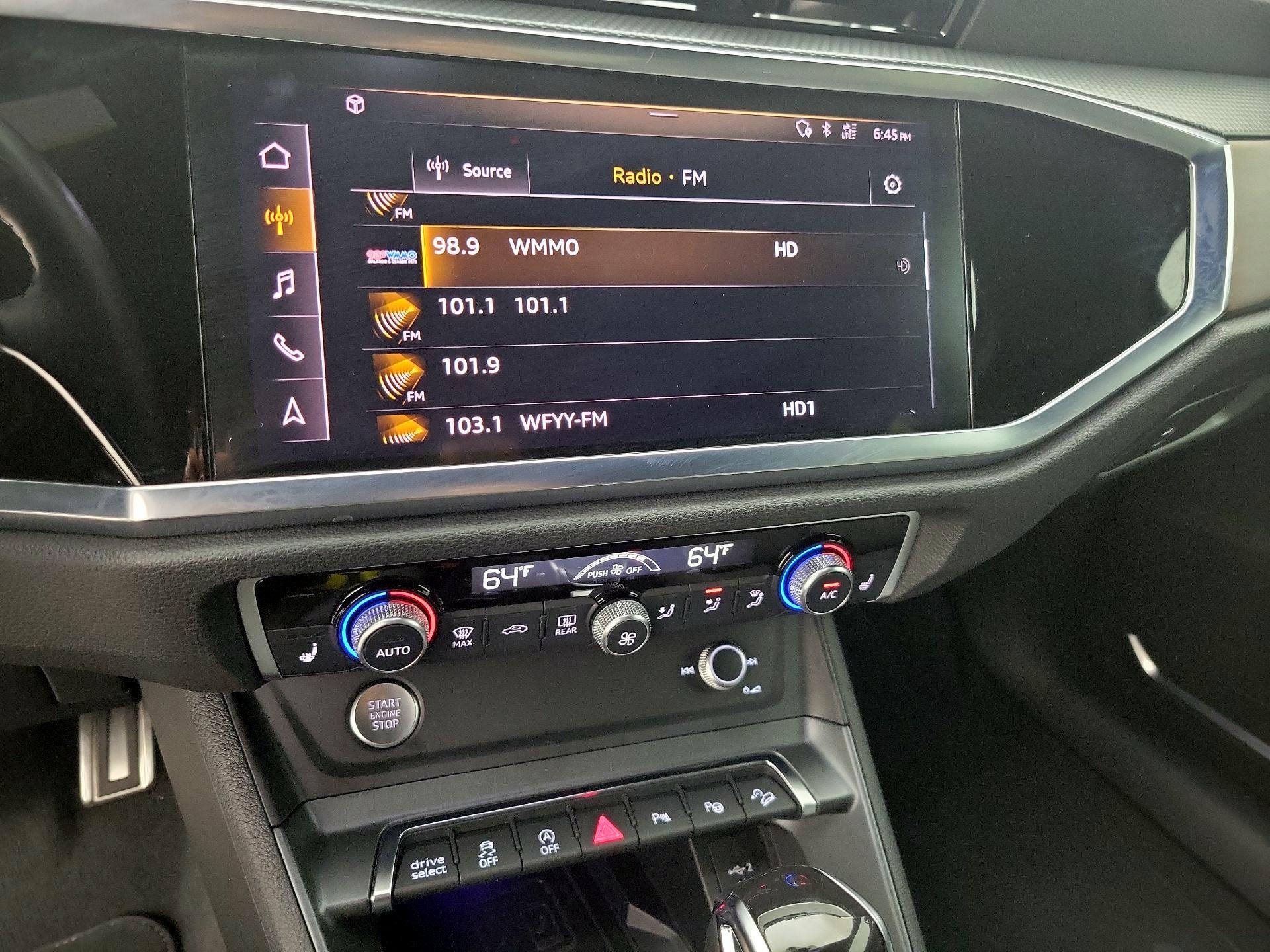 Thumbnail: 2020 Audi Q3 - 15
