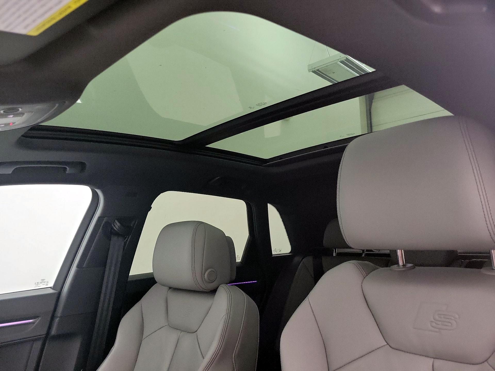 Thumbnail: 2020 Audi Q3 - 19