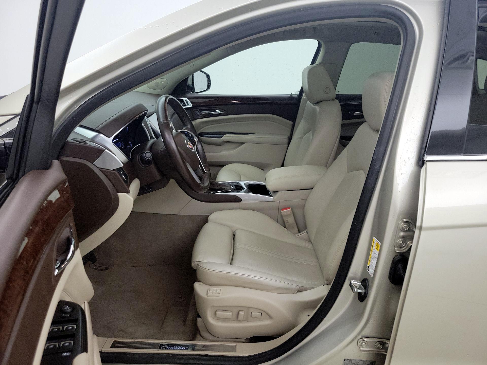 Thumbnail: 2016 Cadillac SRX - 11
