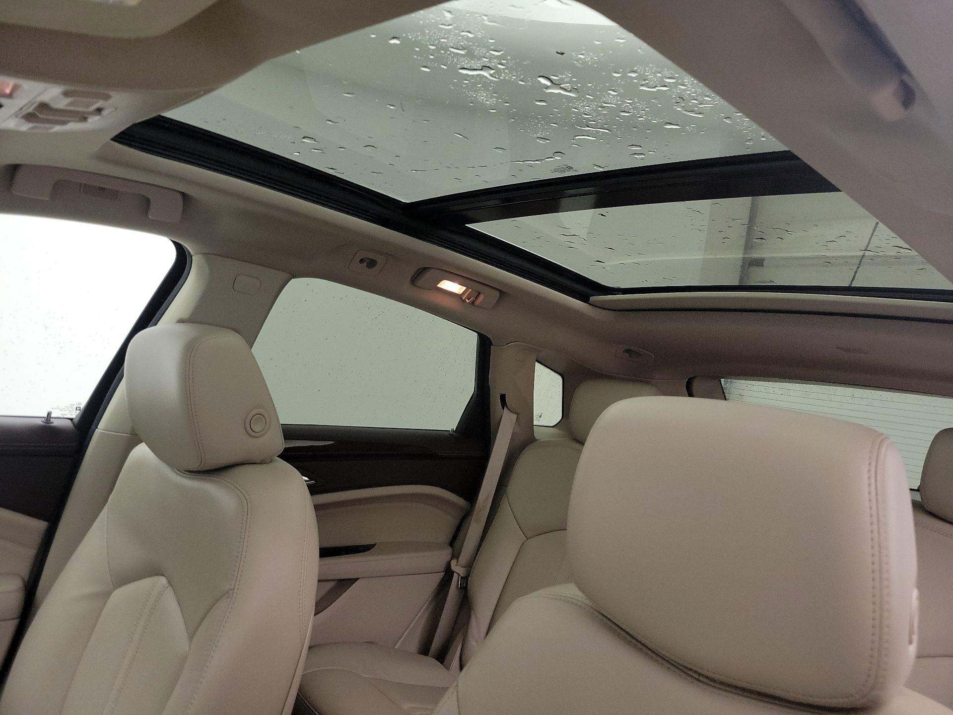 Thumbnail: 2016 Cadillac SRX - 20