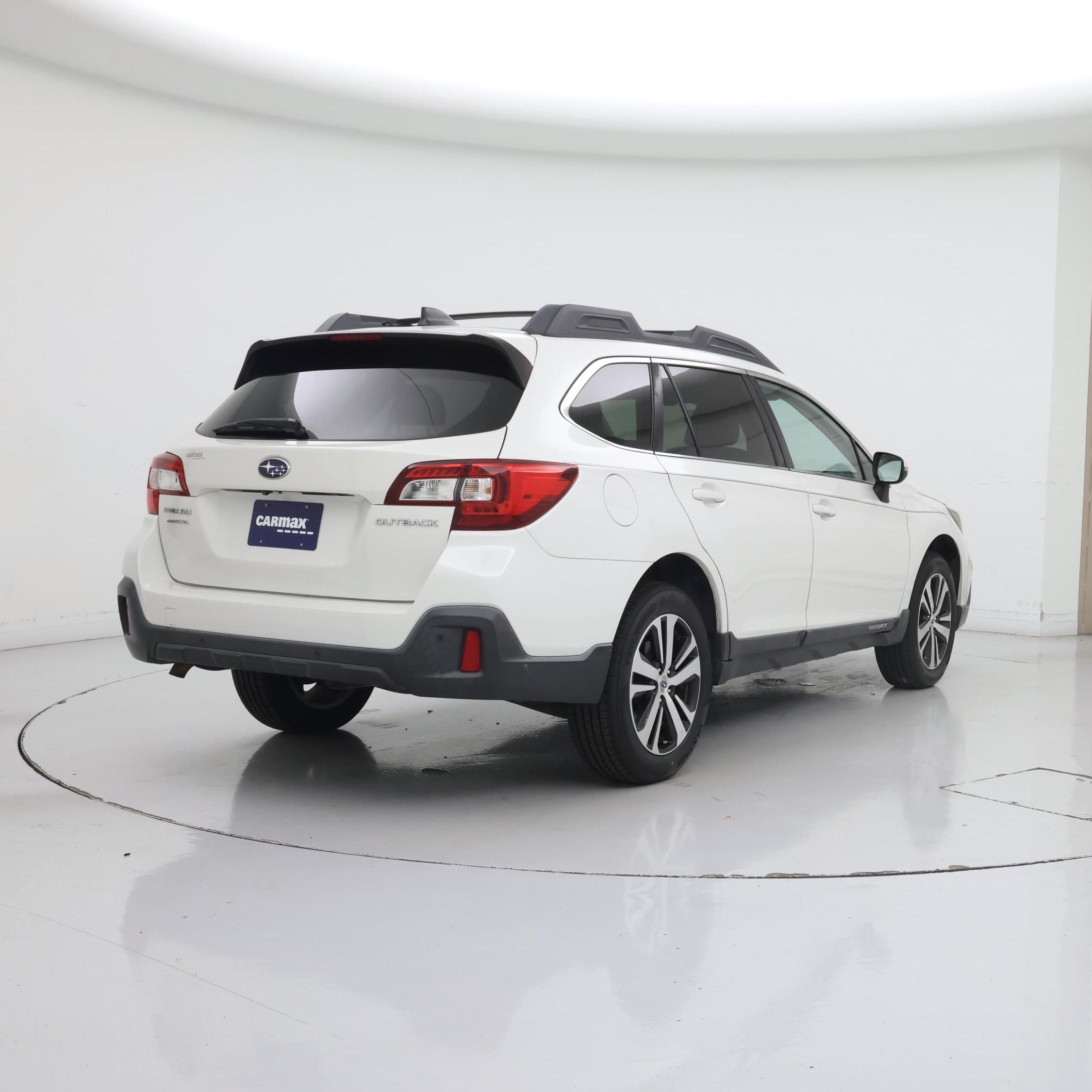 Thumbnail: 2018 Subaru Outback - 8