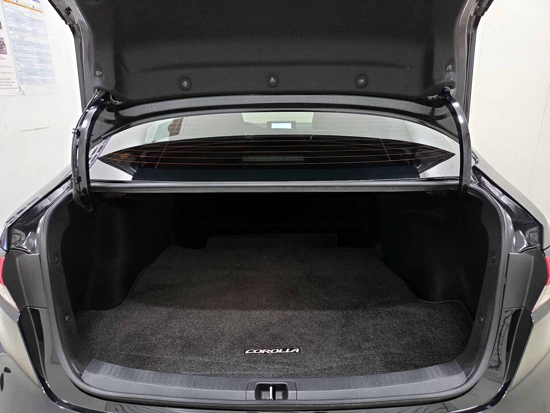 Thumbnail: 2024 Toyota Corolla - 20