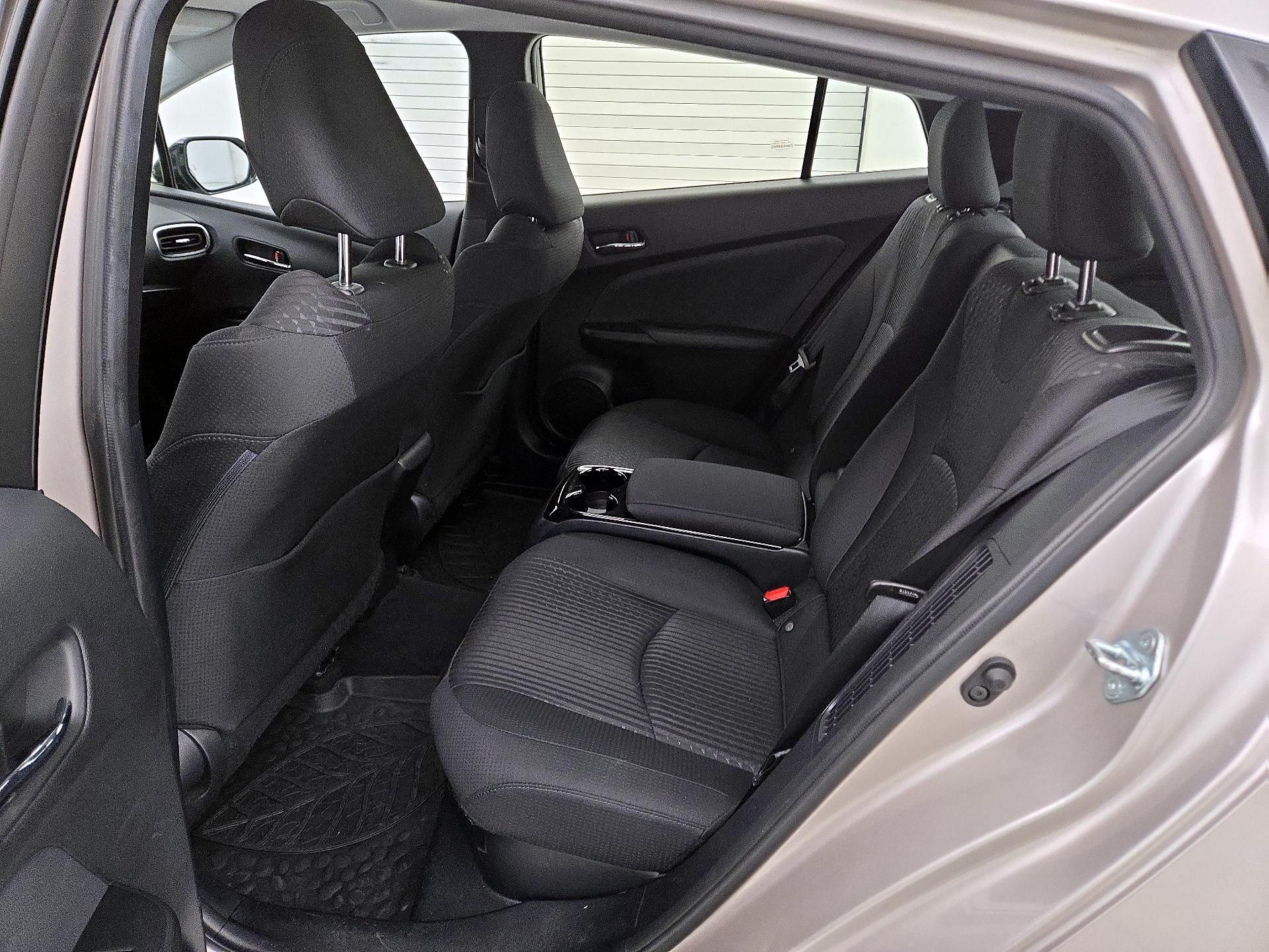 Thumbnail: 2019 Toyota Prius Prime - 19