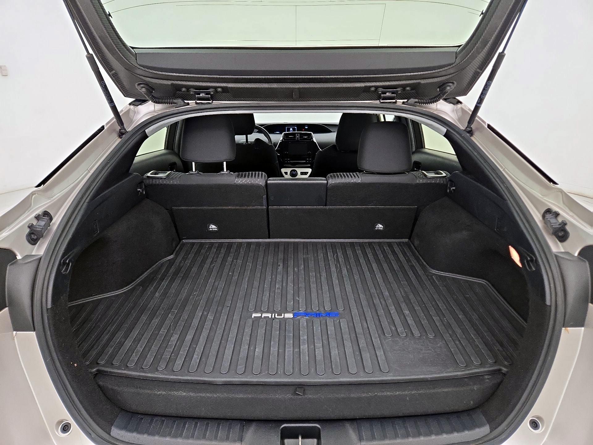 Thumbnail: 2019 Toyota Prius Prime - 20