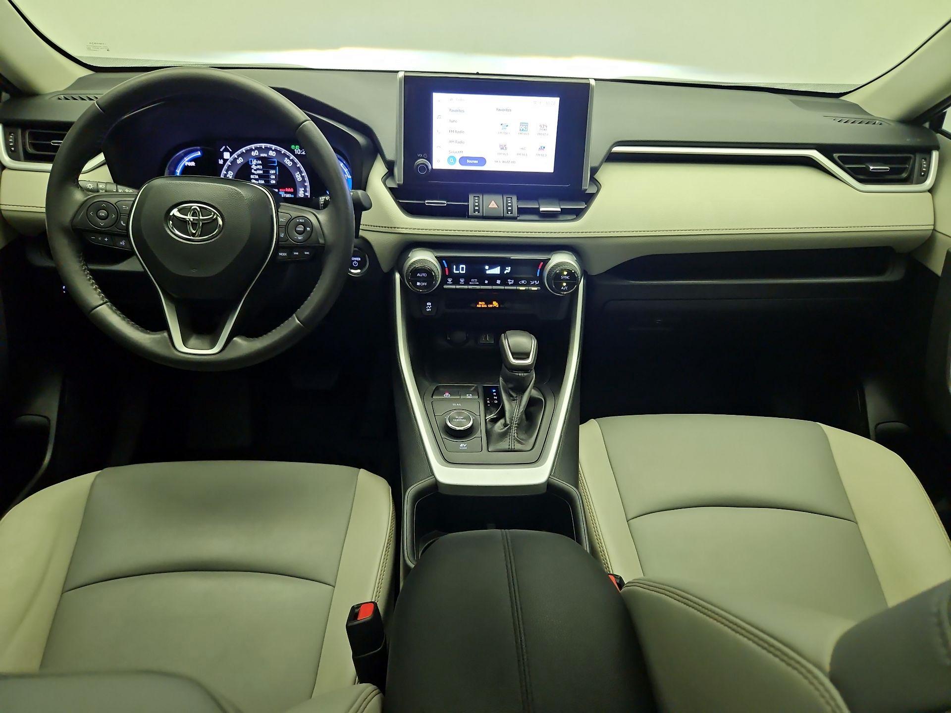 Thumbnail: 2024 Toyota RAV4 - 9