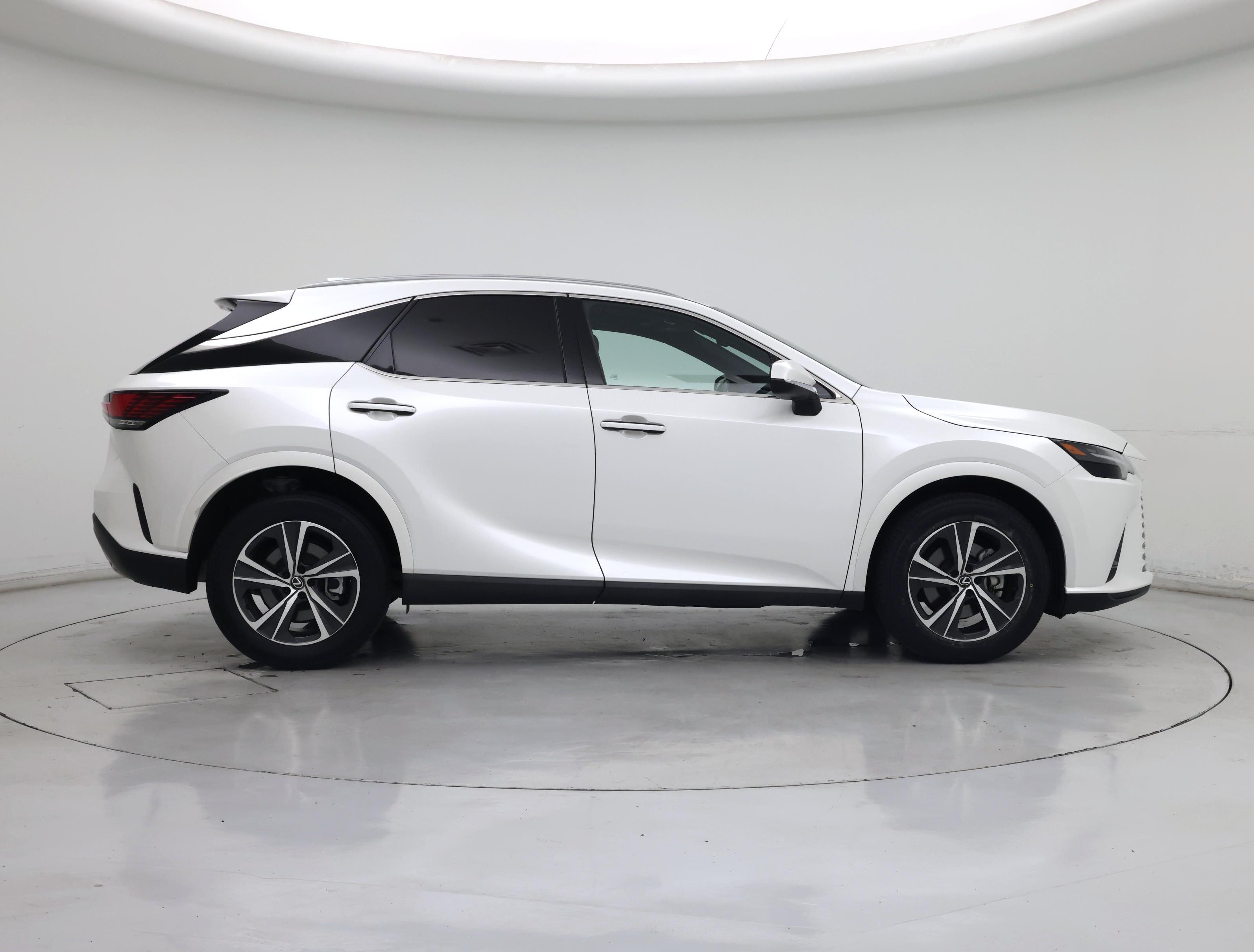 Thumbnail: 2024 Lexus RX - 7