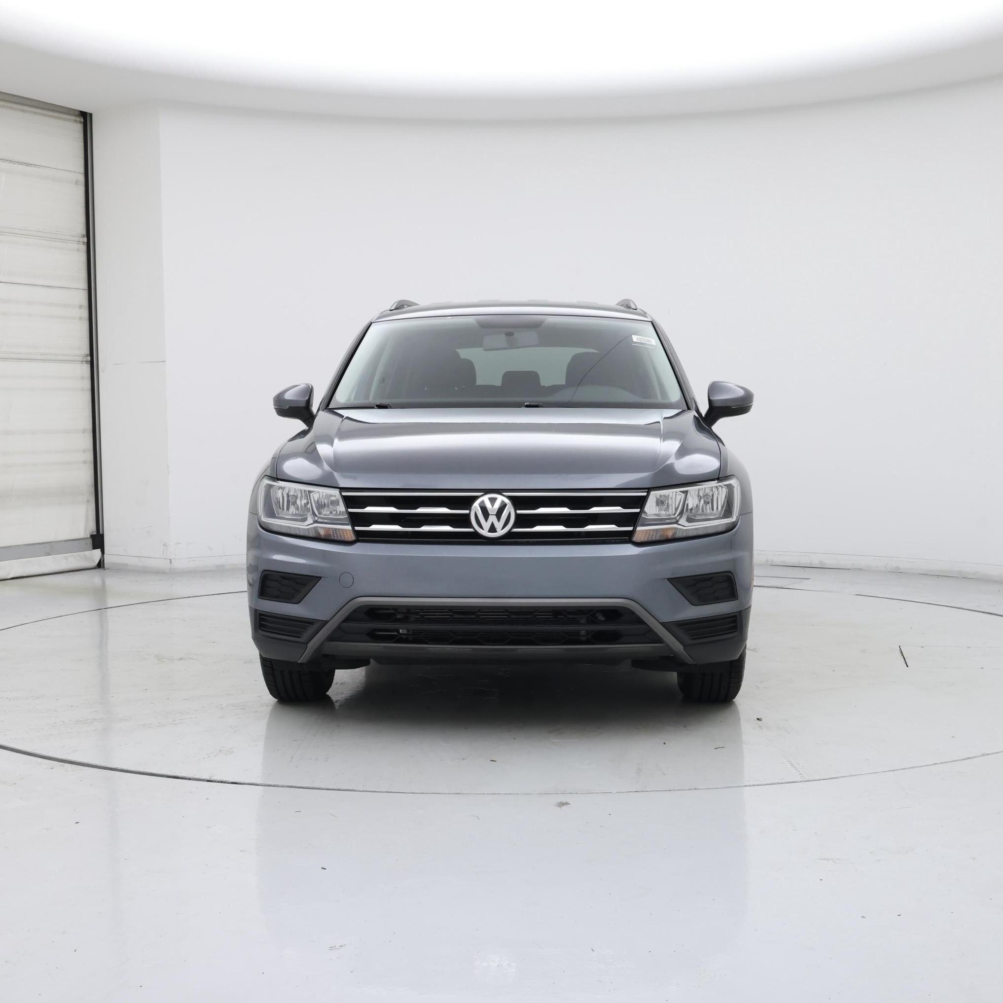 Thumbnail: 2020 Volkswagen Tiguan - 5