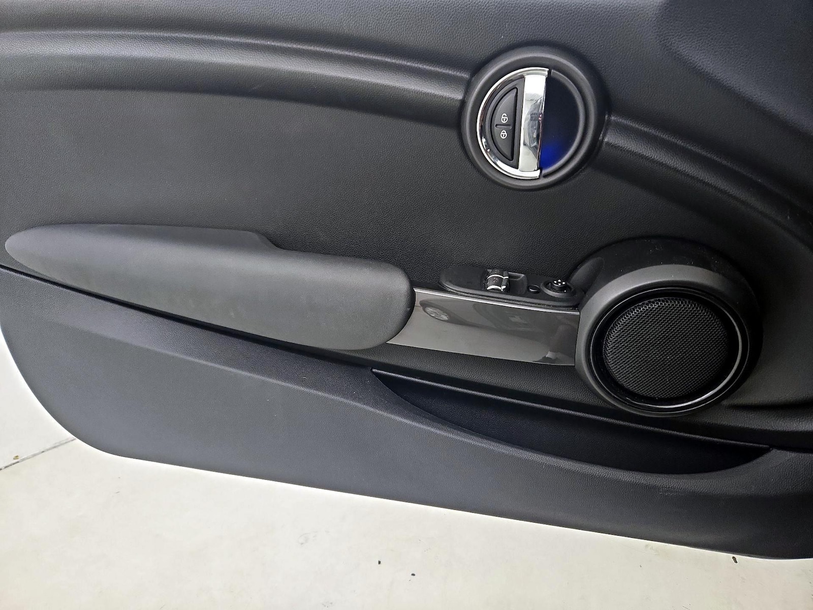 2020 MINI Hardtop 2 Door - Photo 13