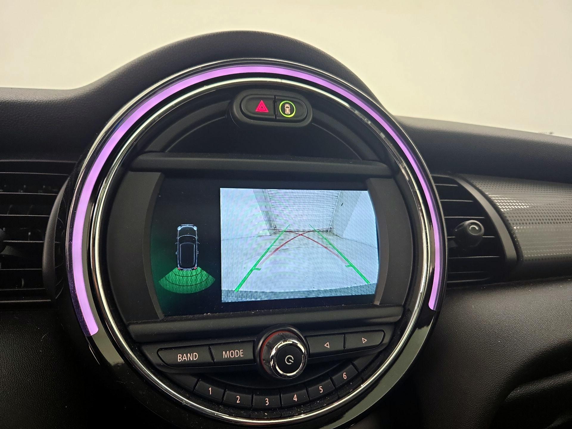 Thumbnail: 2020 MINI Cooper Hardtop - 14