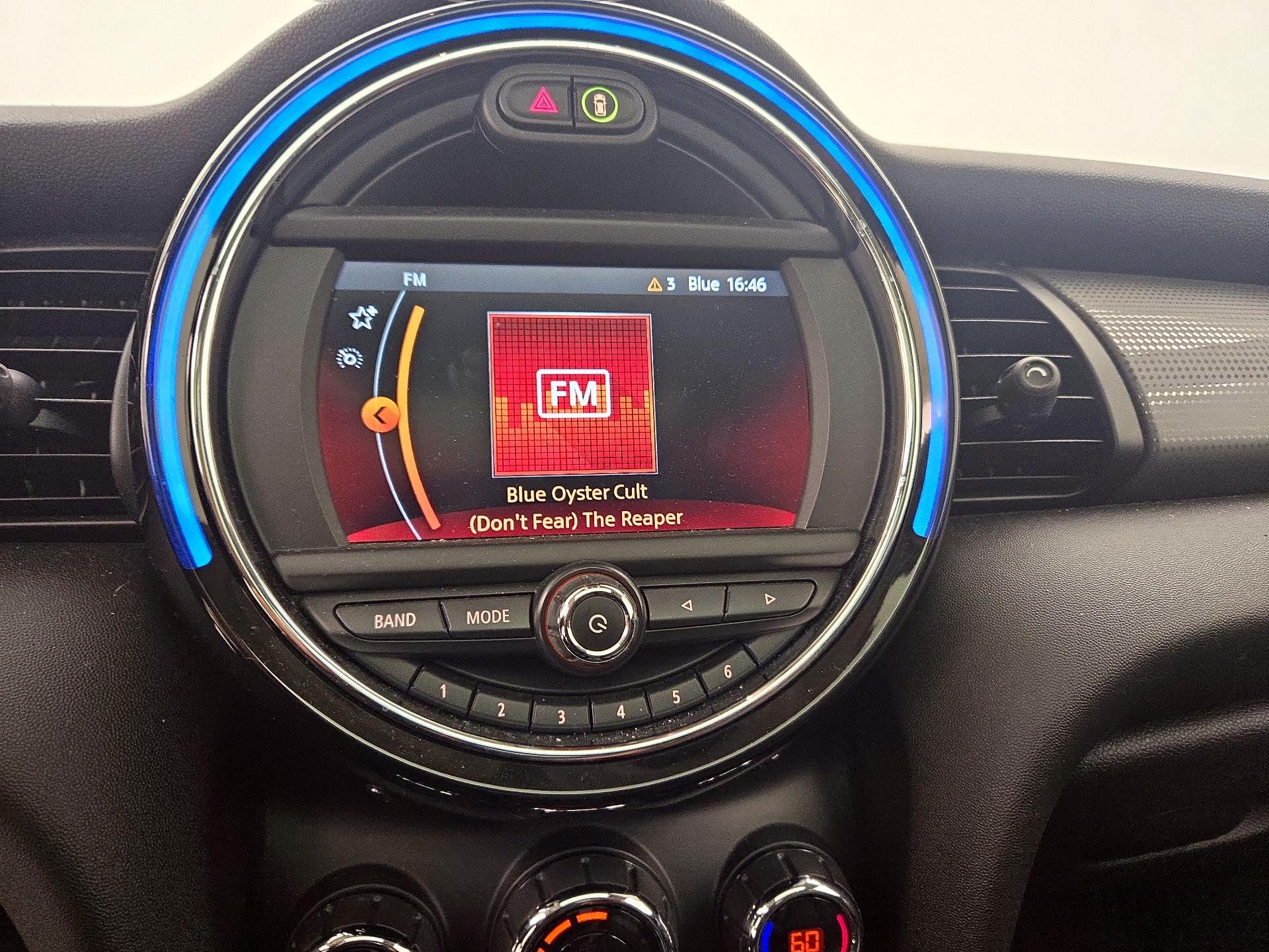 Thumbnail: 2020 MINI Cooper Hardtop - 15