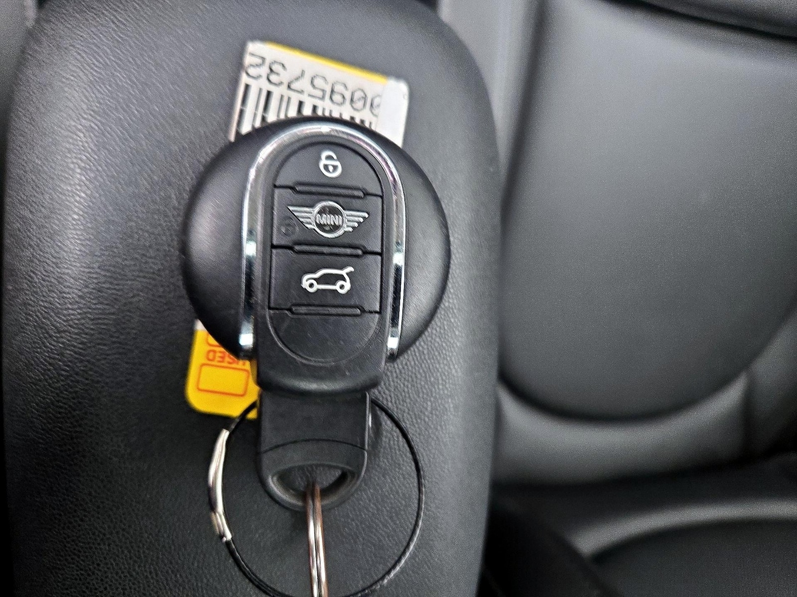 2020 MINI Hardtop 2 Door - Photo 24