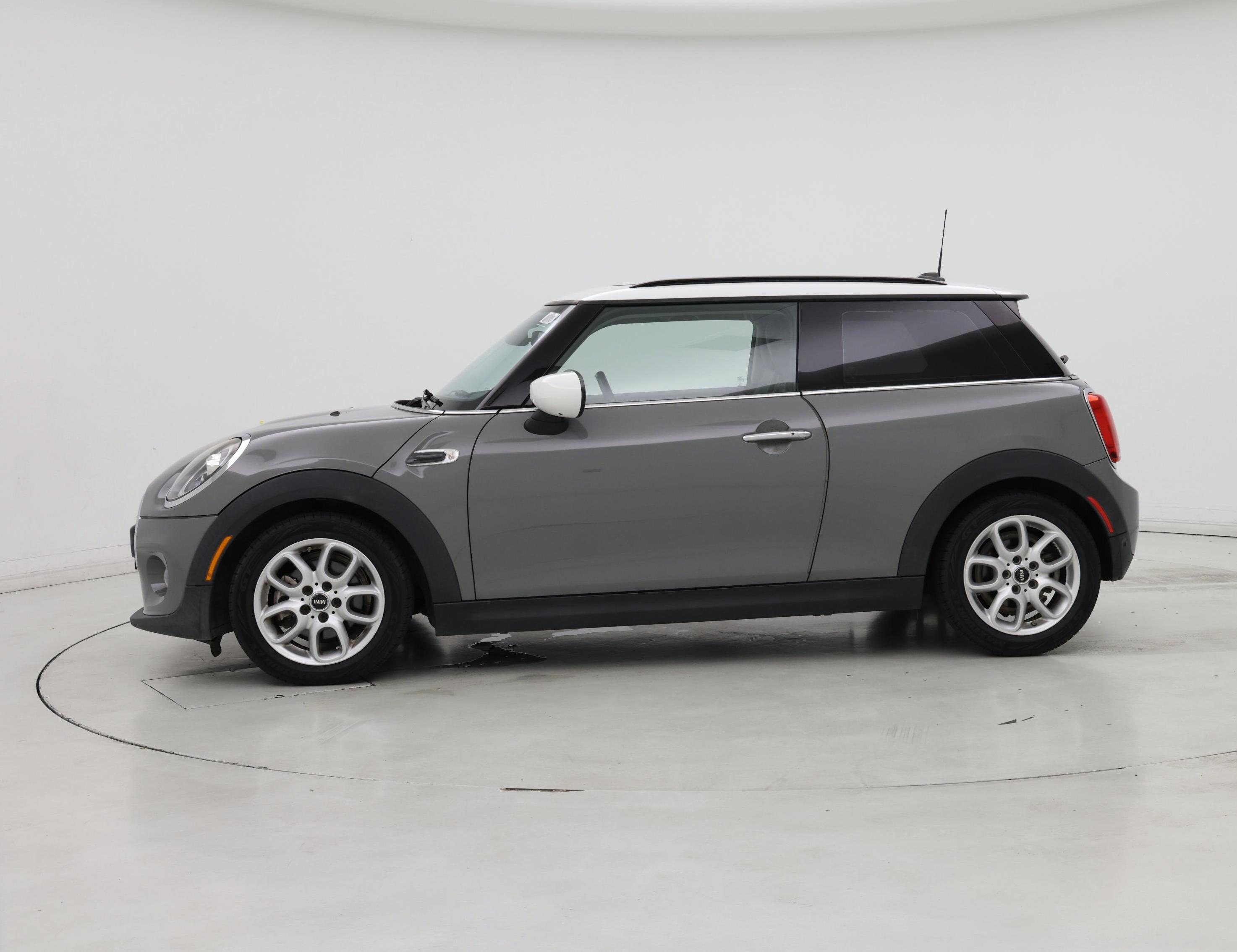 Thumbnail: 2020 MINI Cooper Hardtop - 3