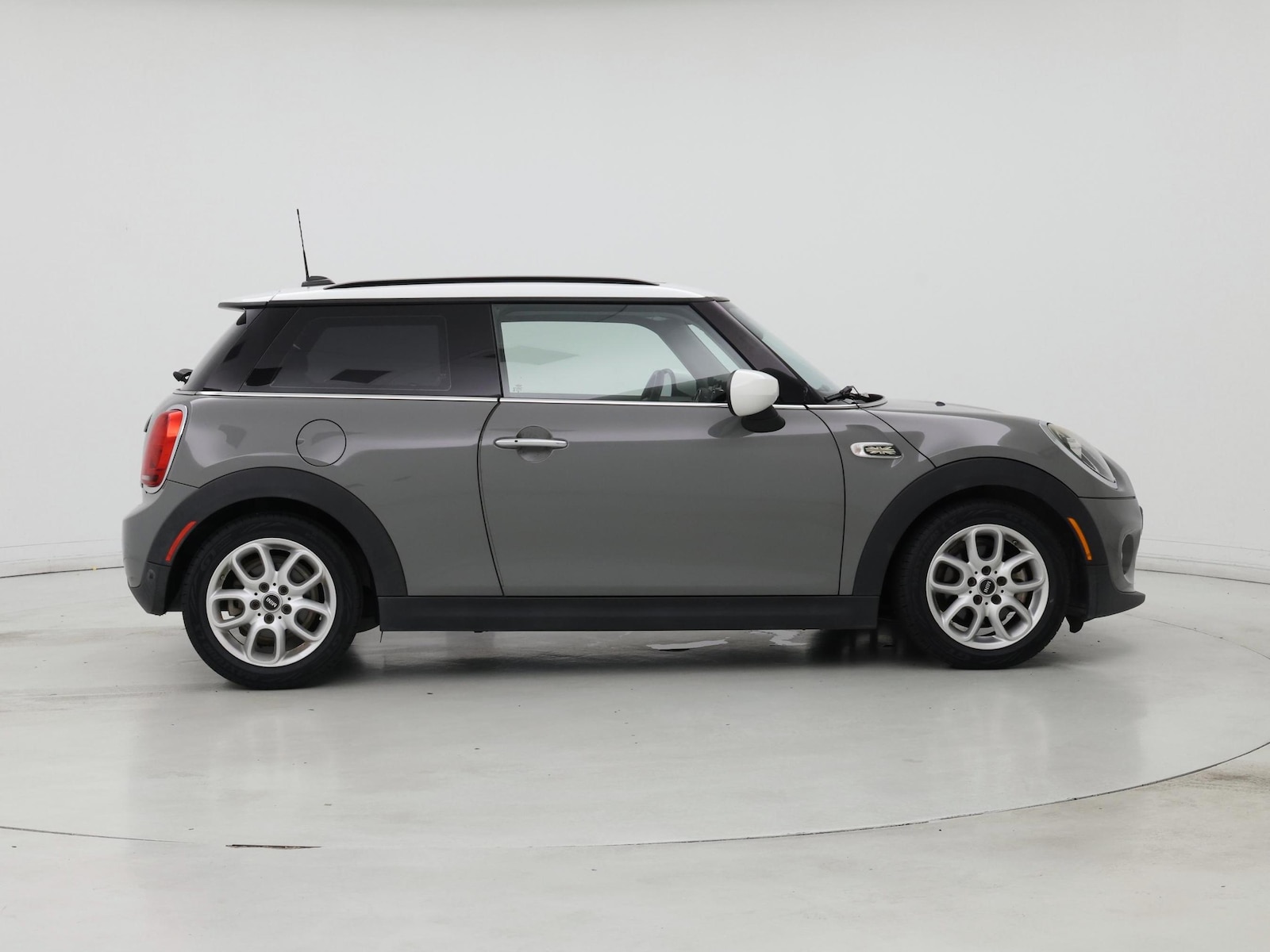 2020 MINI Hardtop 2 Door - Photo 8