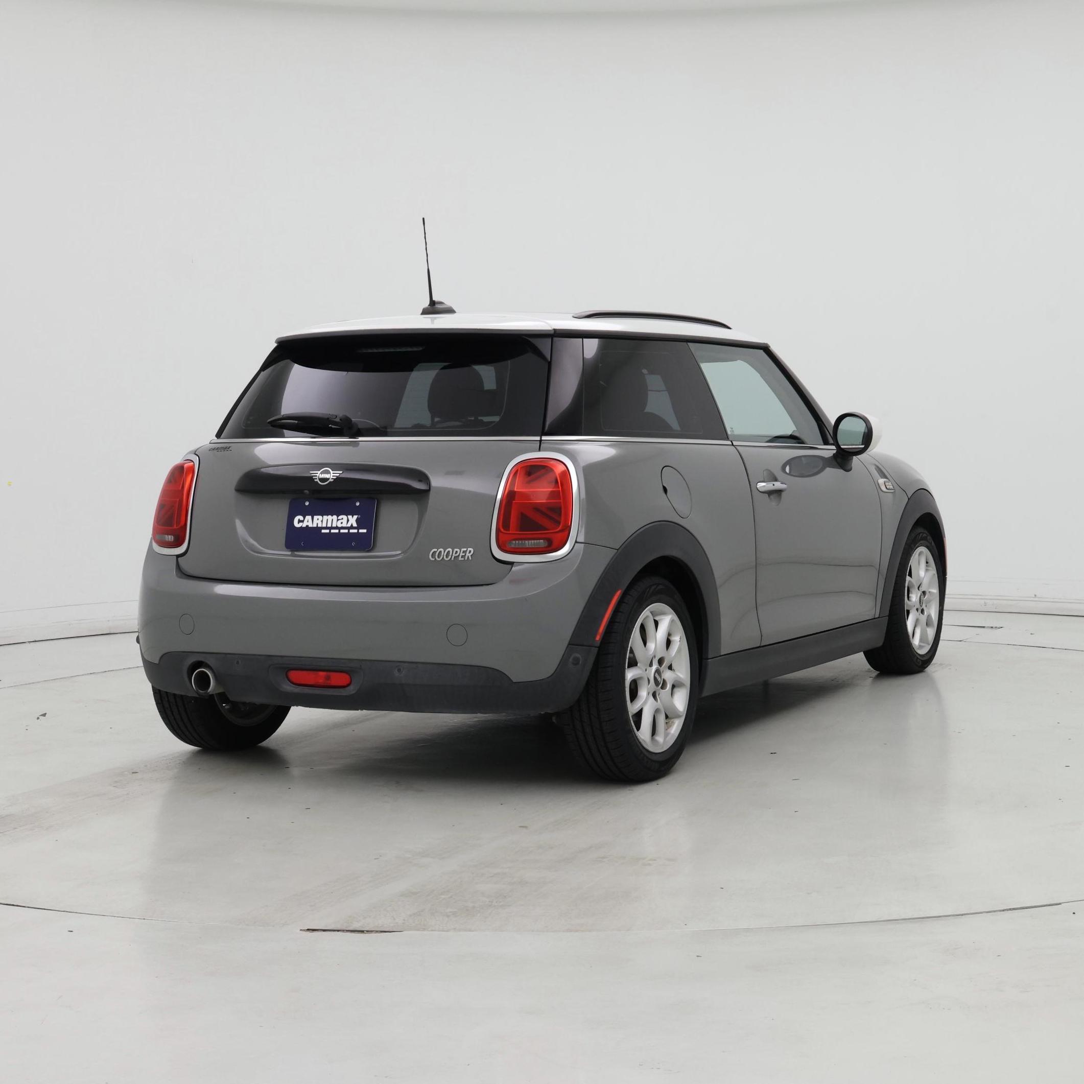 Thumbnail: 2020 MINI Cooper Hardtop - 8