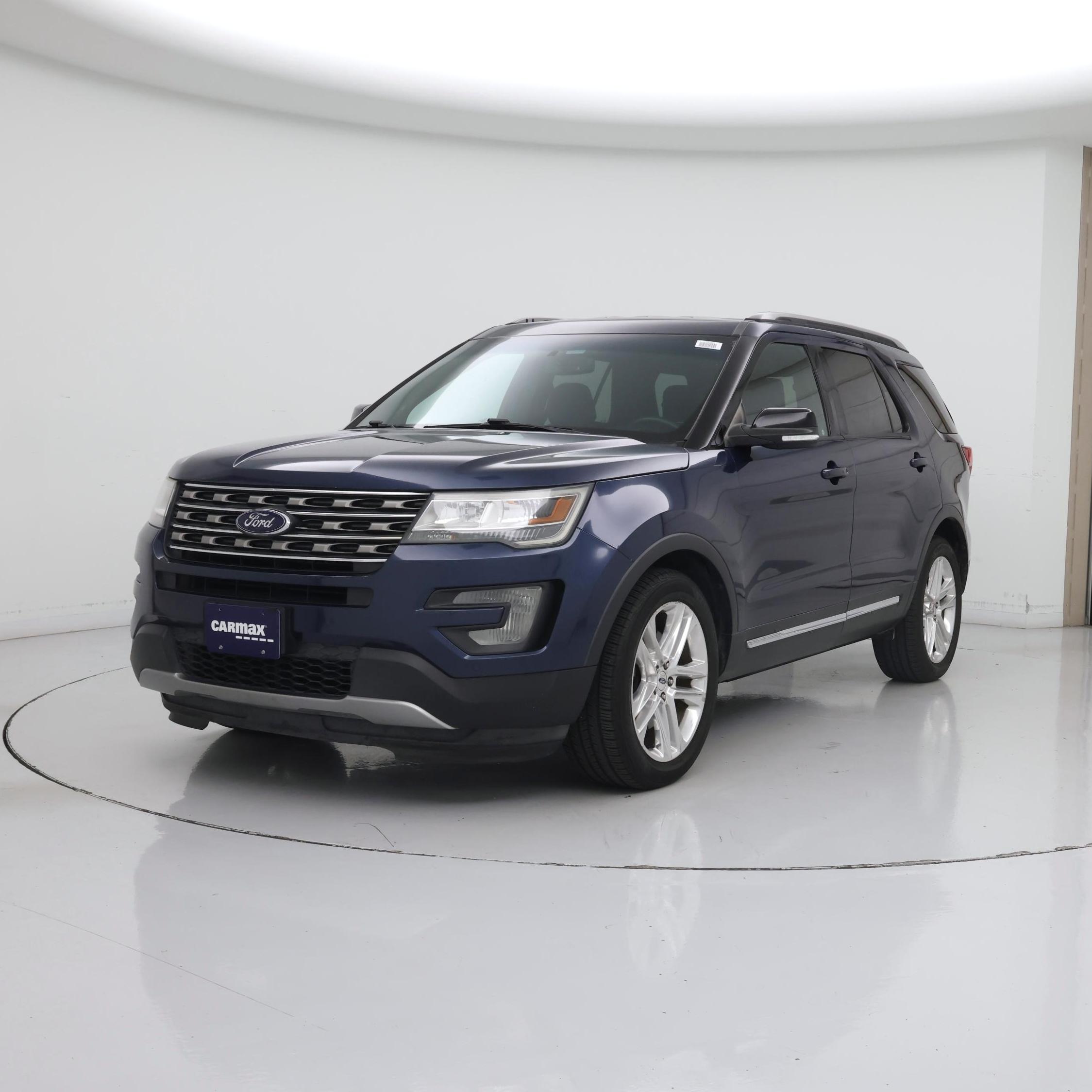 Thumbnail: 2016 Ford Explorer - 4