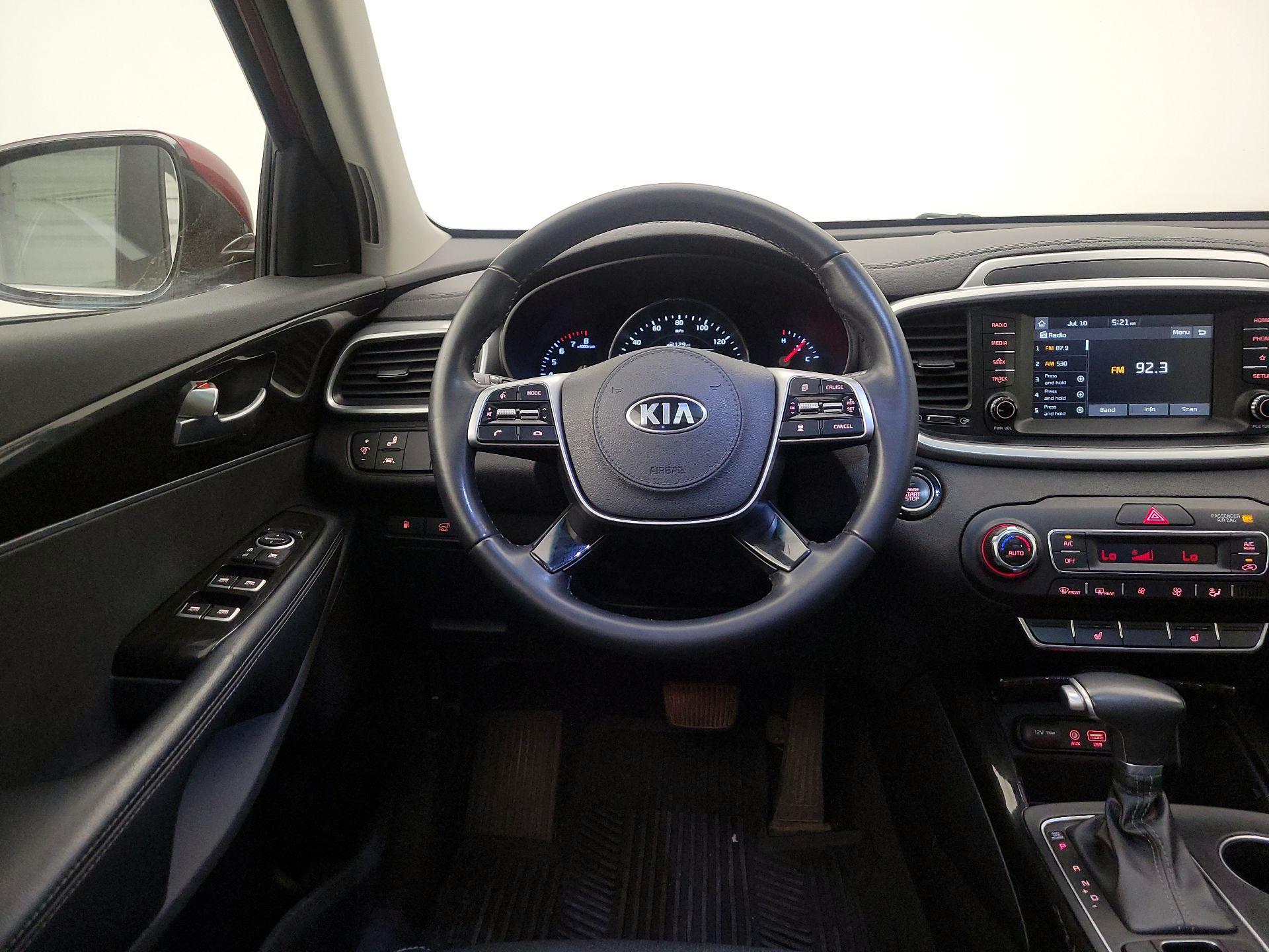 Thumbnail: 2020 Kia Sorento - 10