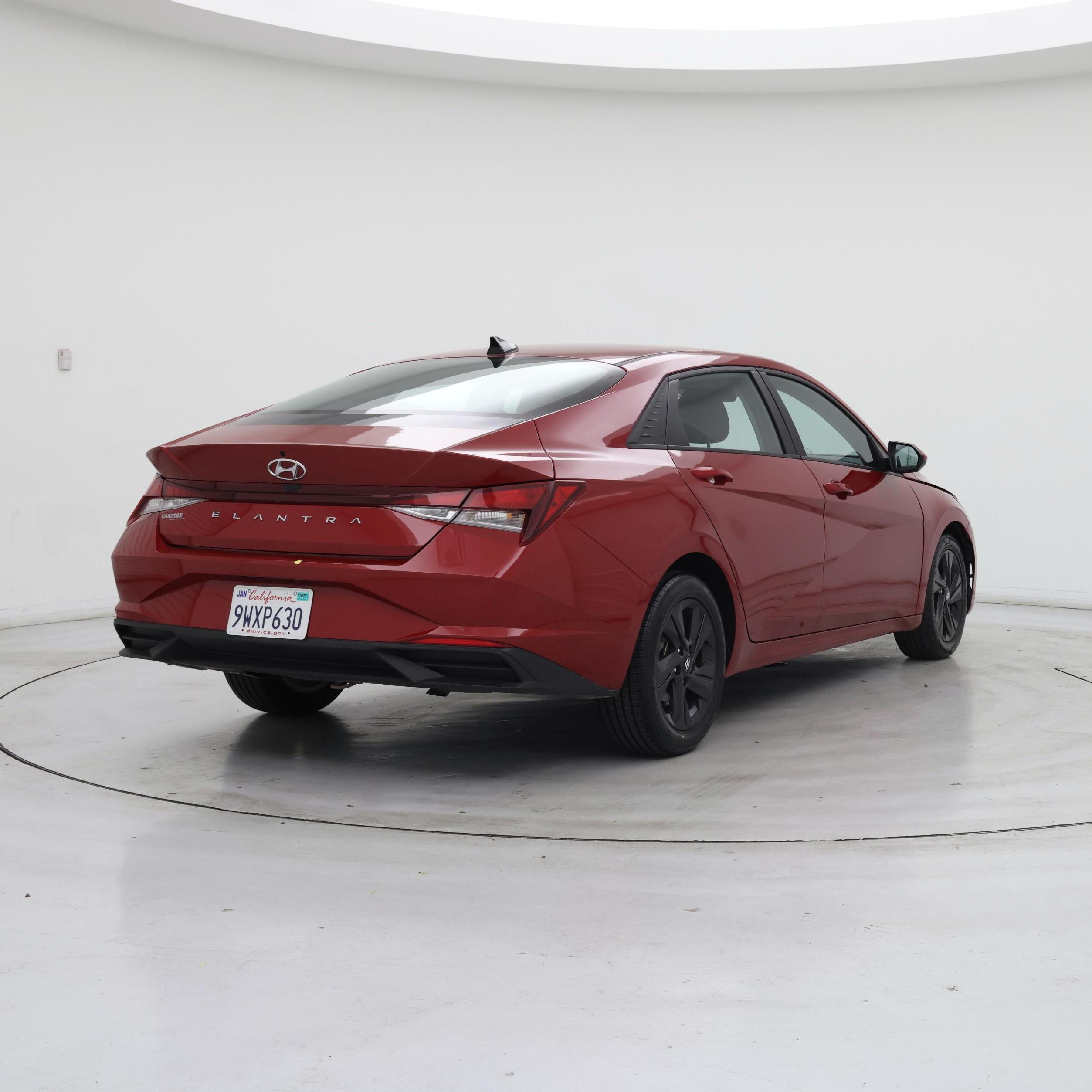 Thumbnail: 2022 Hyundai Elantra - 8