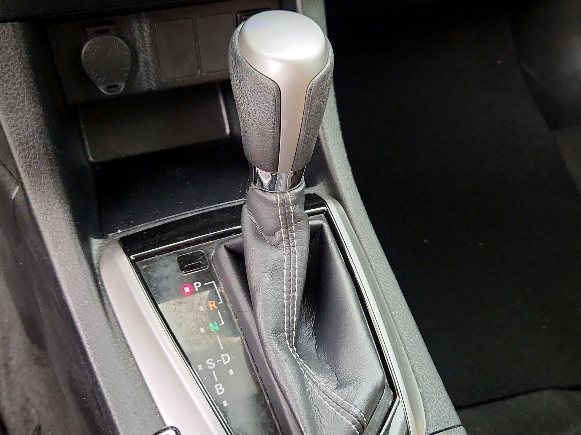 Thumbnail: 2016 Toyota Corolla - 17