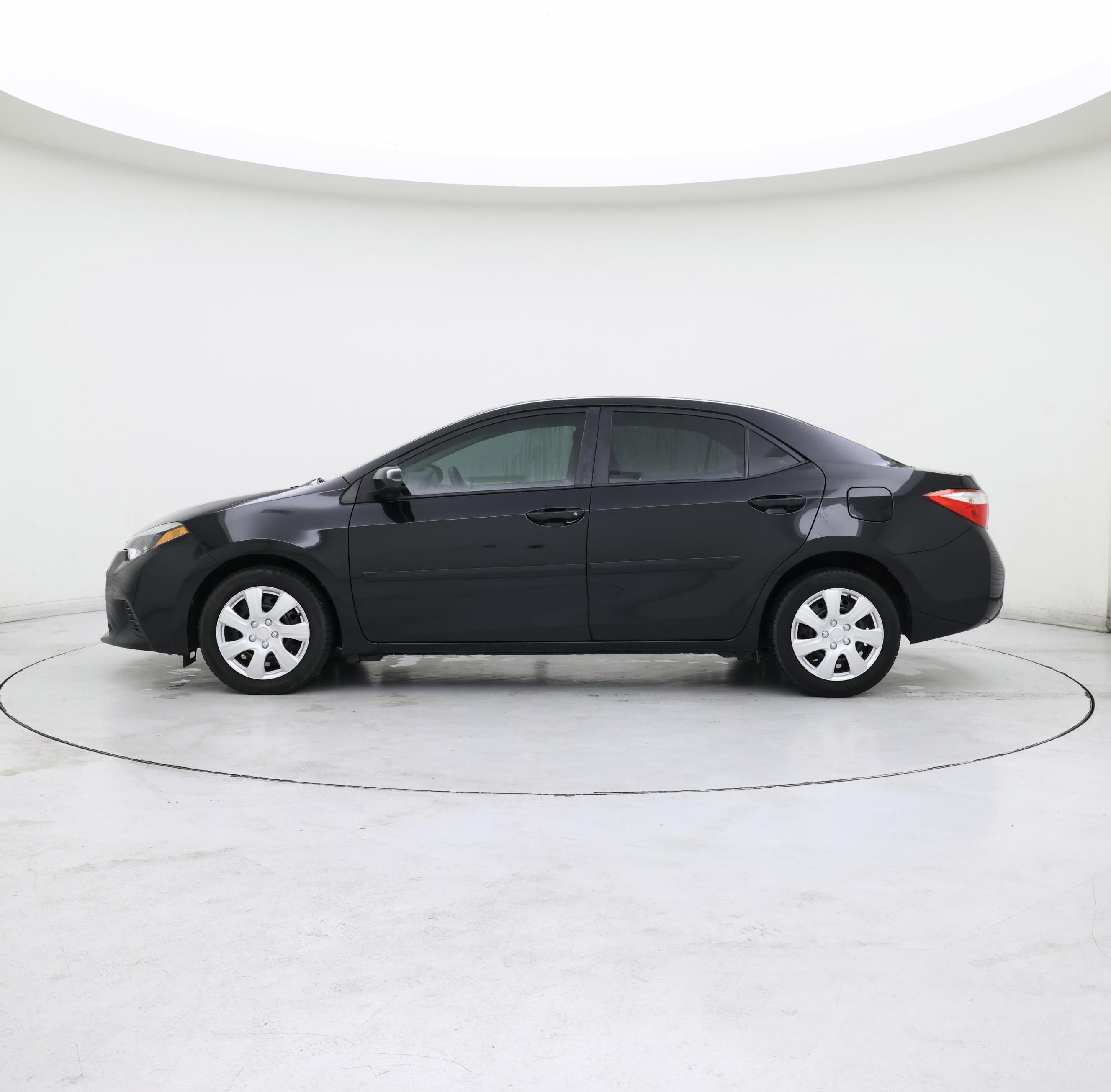 Thumbnail: 2016 Toyota Corolla - 3