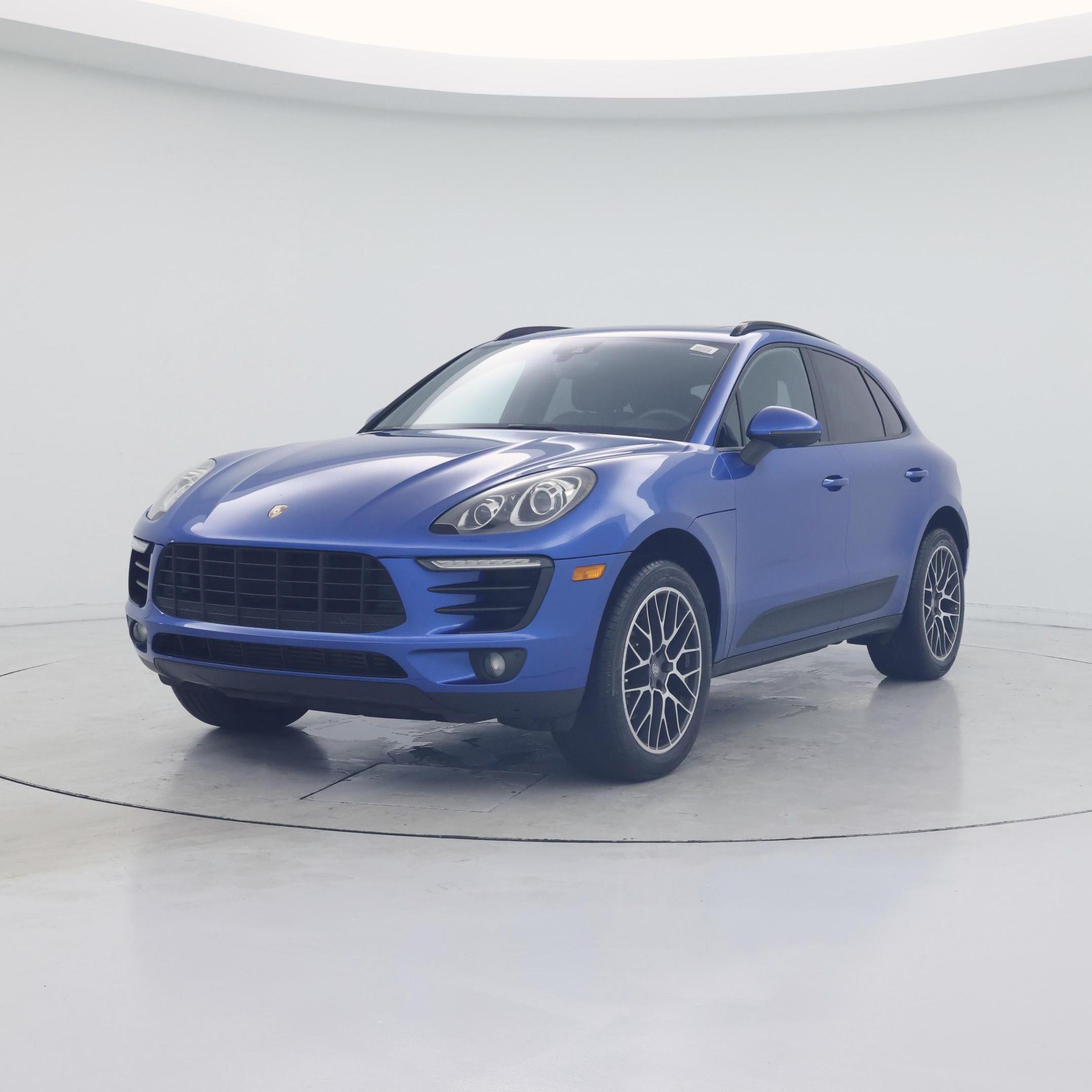 Thumbnail: 2017 Porsche Macan - 4