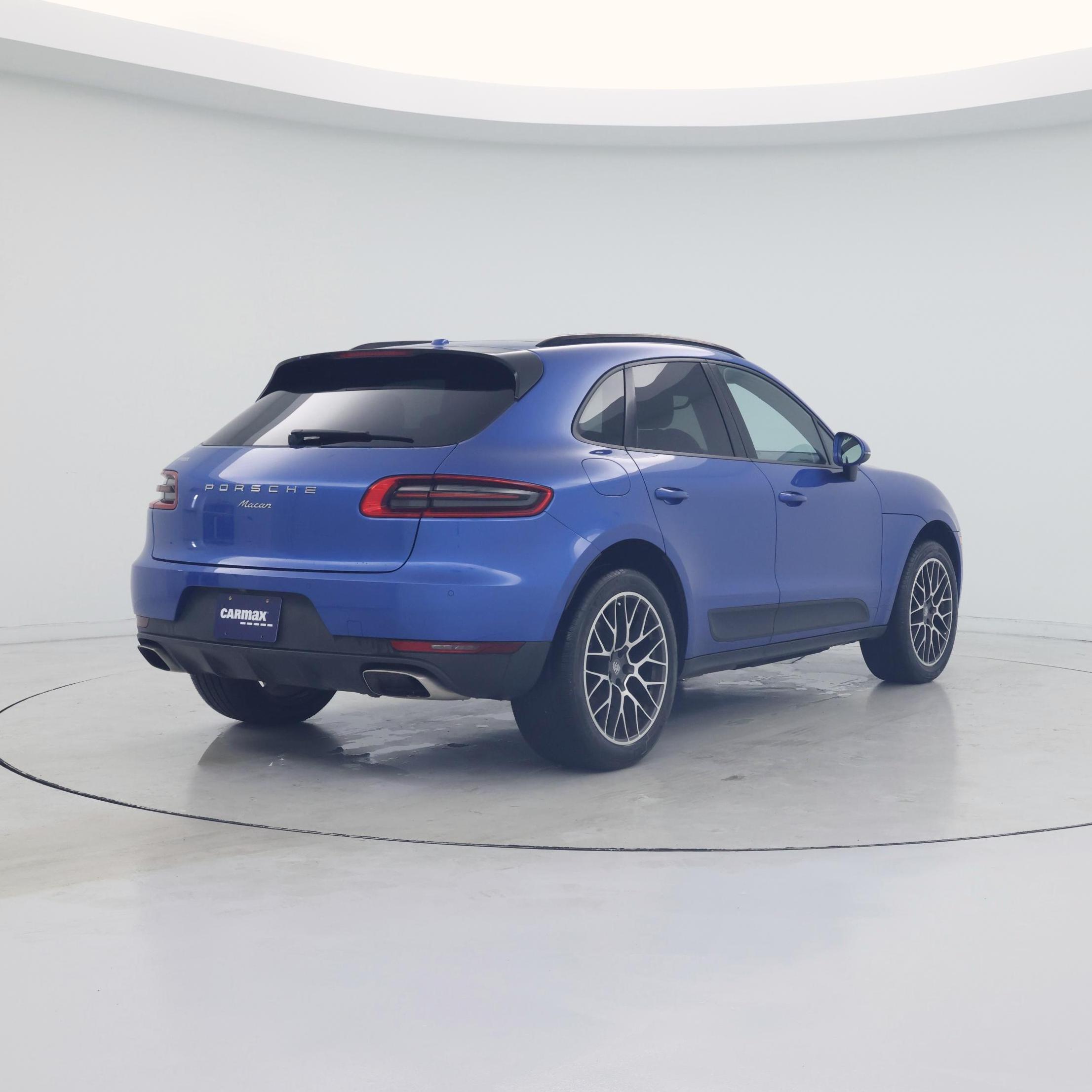Thumbnail: 2017 Porsche Macan - 8