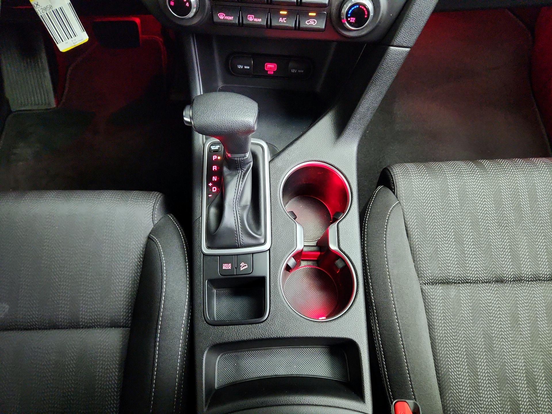 Thumbnail: 2020 Kia Sportage - 17