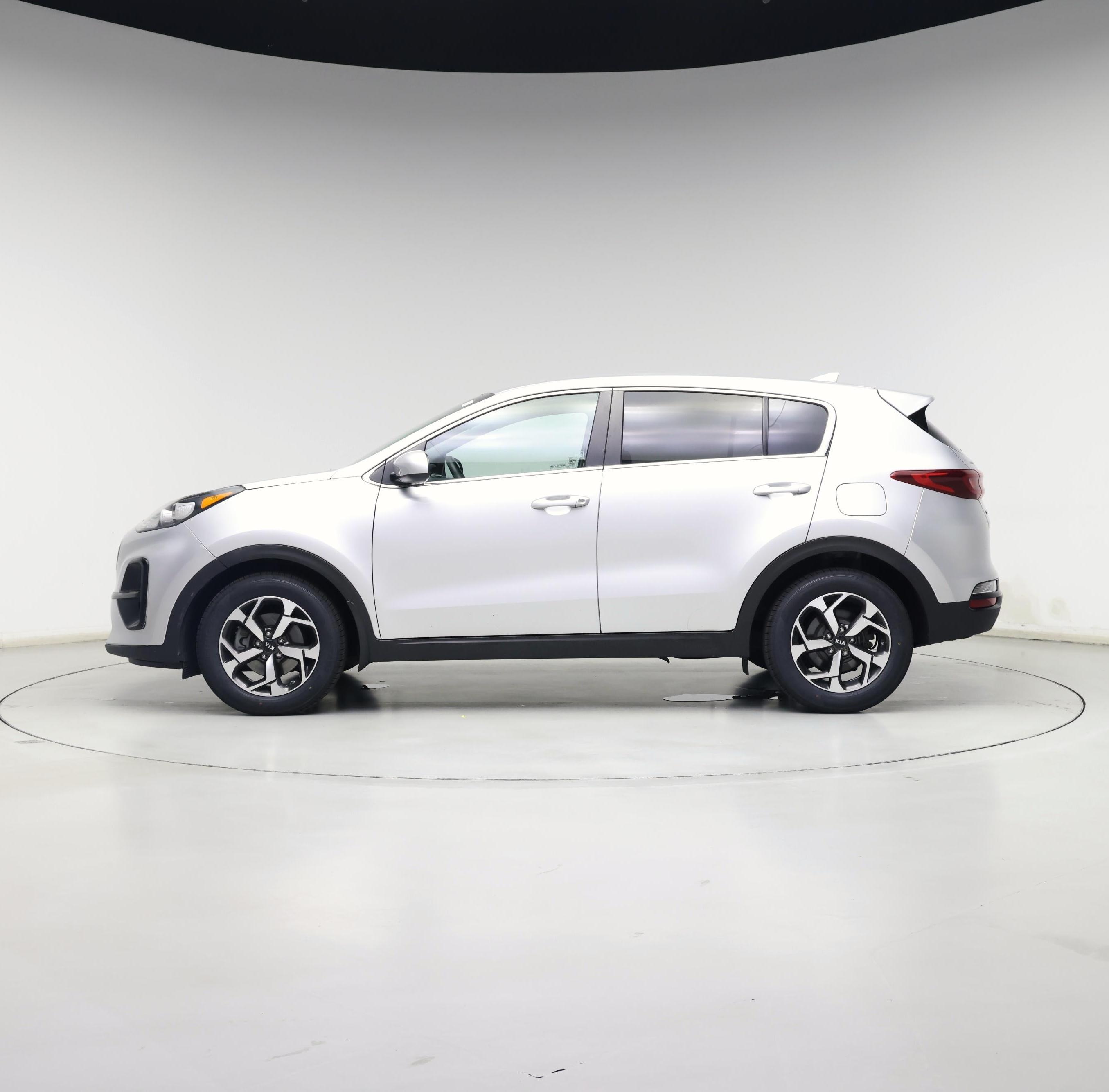 Thumbnail: 2020 Kia Sportage - 3