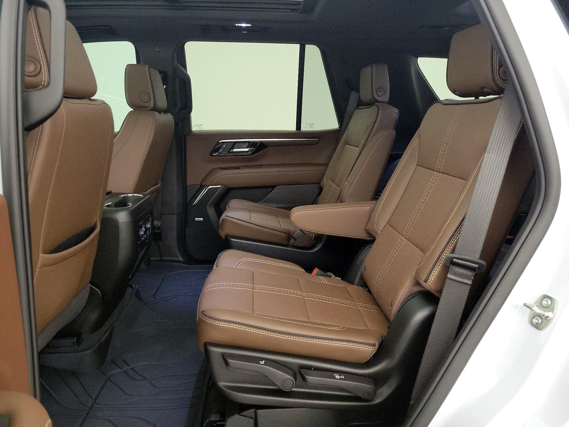 Thumbnail: 2026 Chevrolet Tahoe - 20