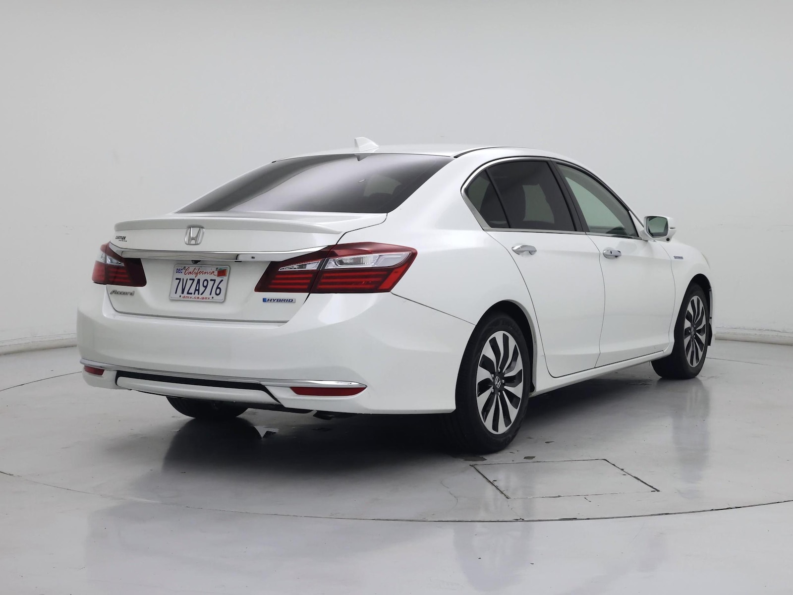 2017 Honda Accord Hybrid EX-L - Photo 9
