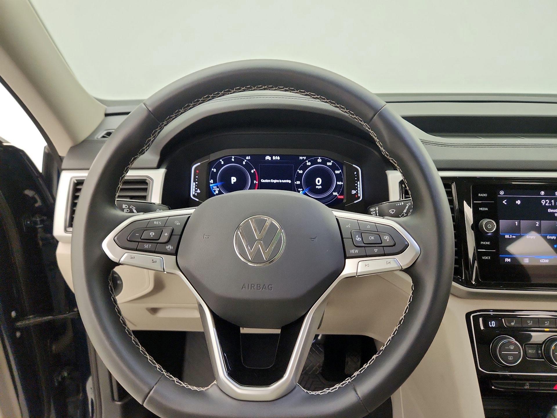 Thumbnail: 2023 Volkswagen Atlas - 10