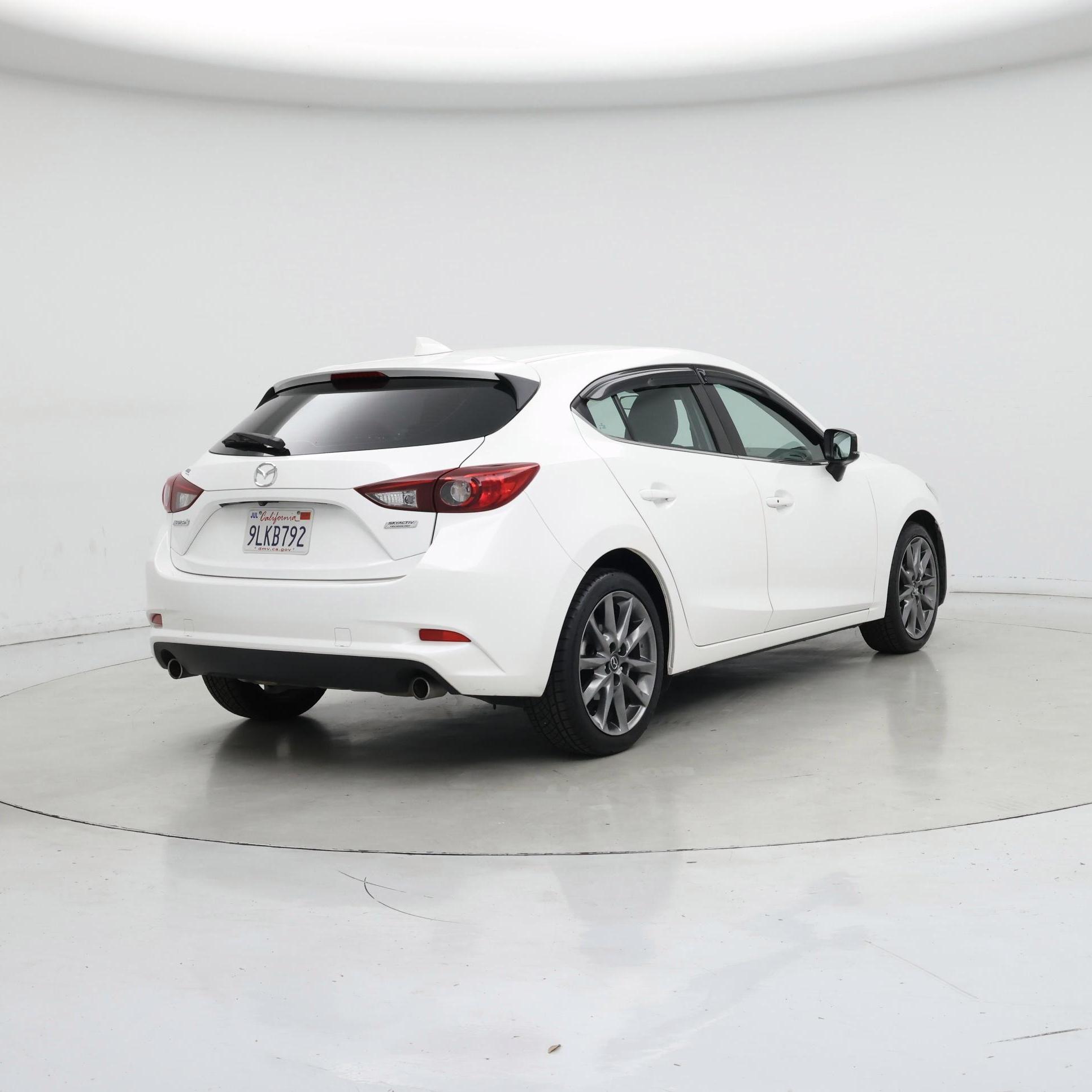 Thumbnail: 2018 Mazda Mazda3 - 8