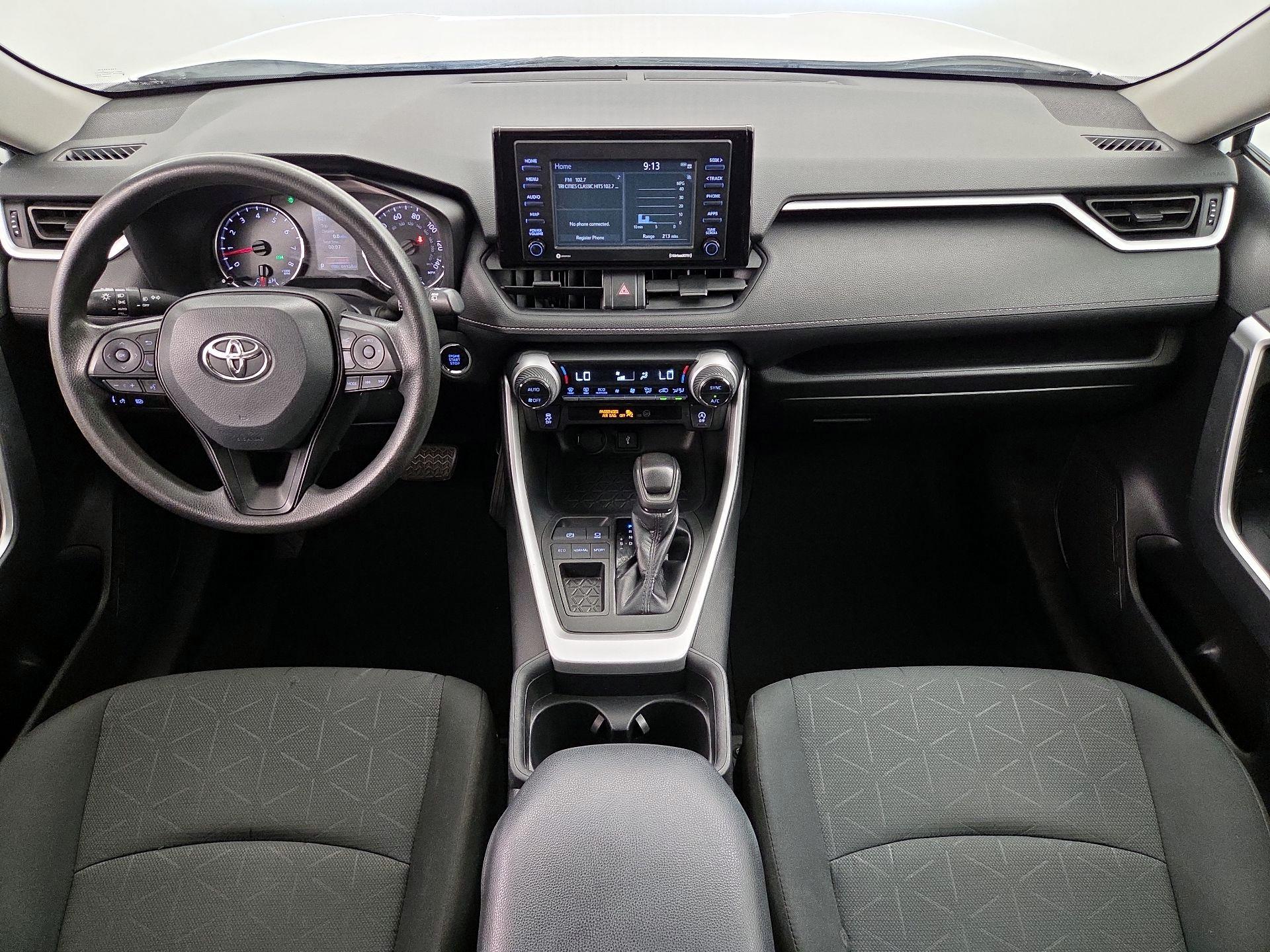 Thumbnail: 2021 Toyota RAV4 - 9