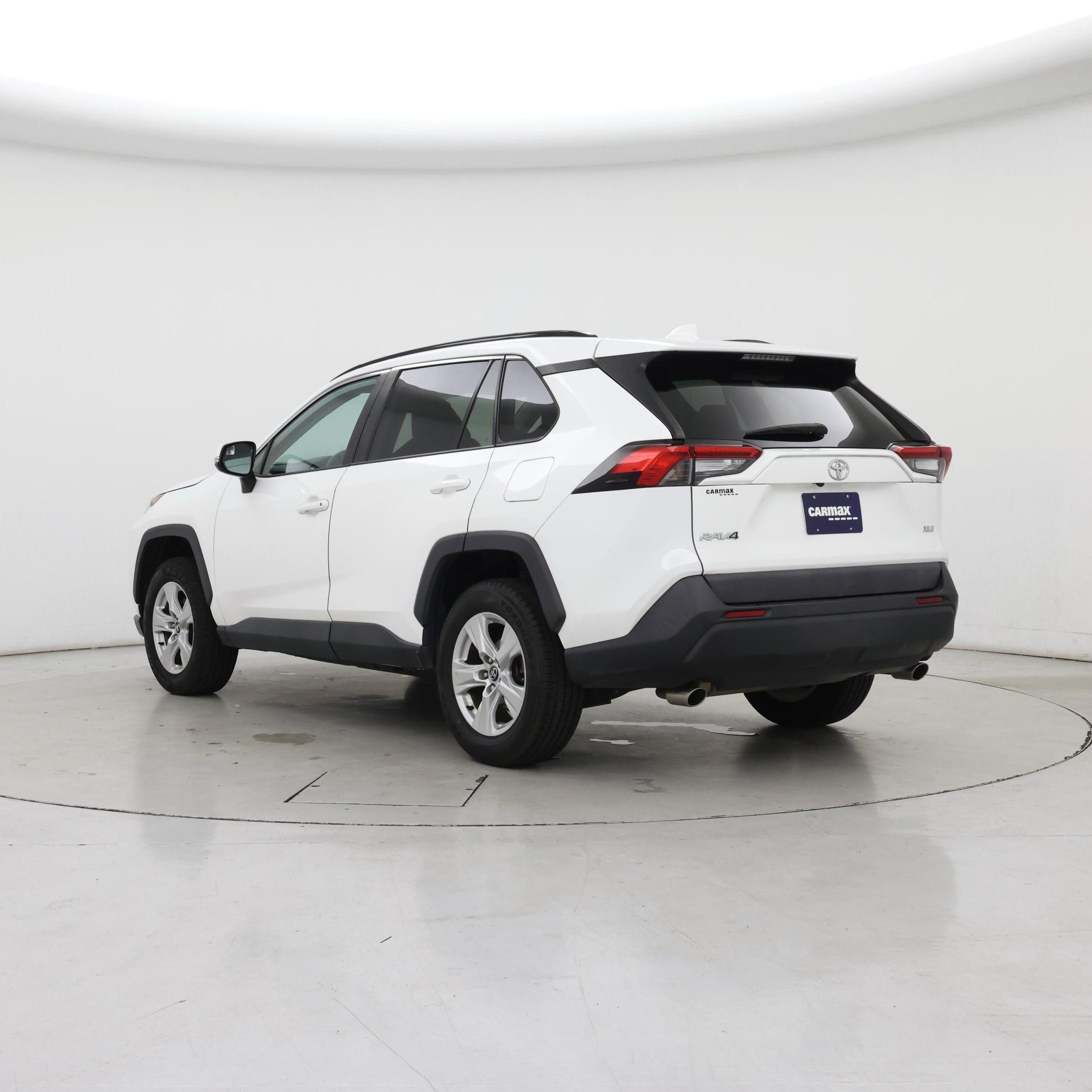 Thumbnail: 2021 Toyota RAV4 - 2
