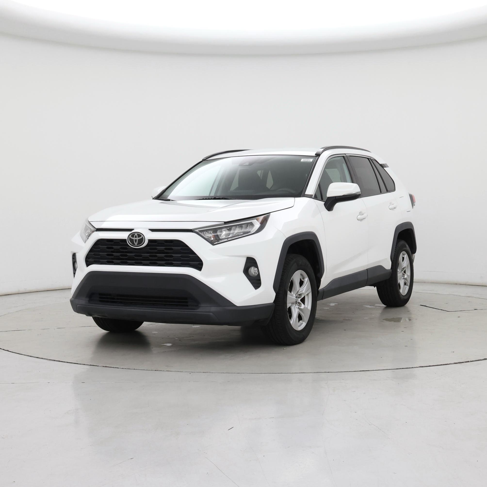 Thumbnail: 2021 Toyota RAV4 - 4