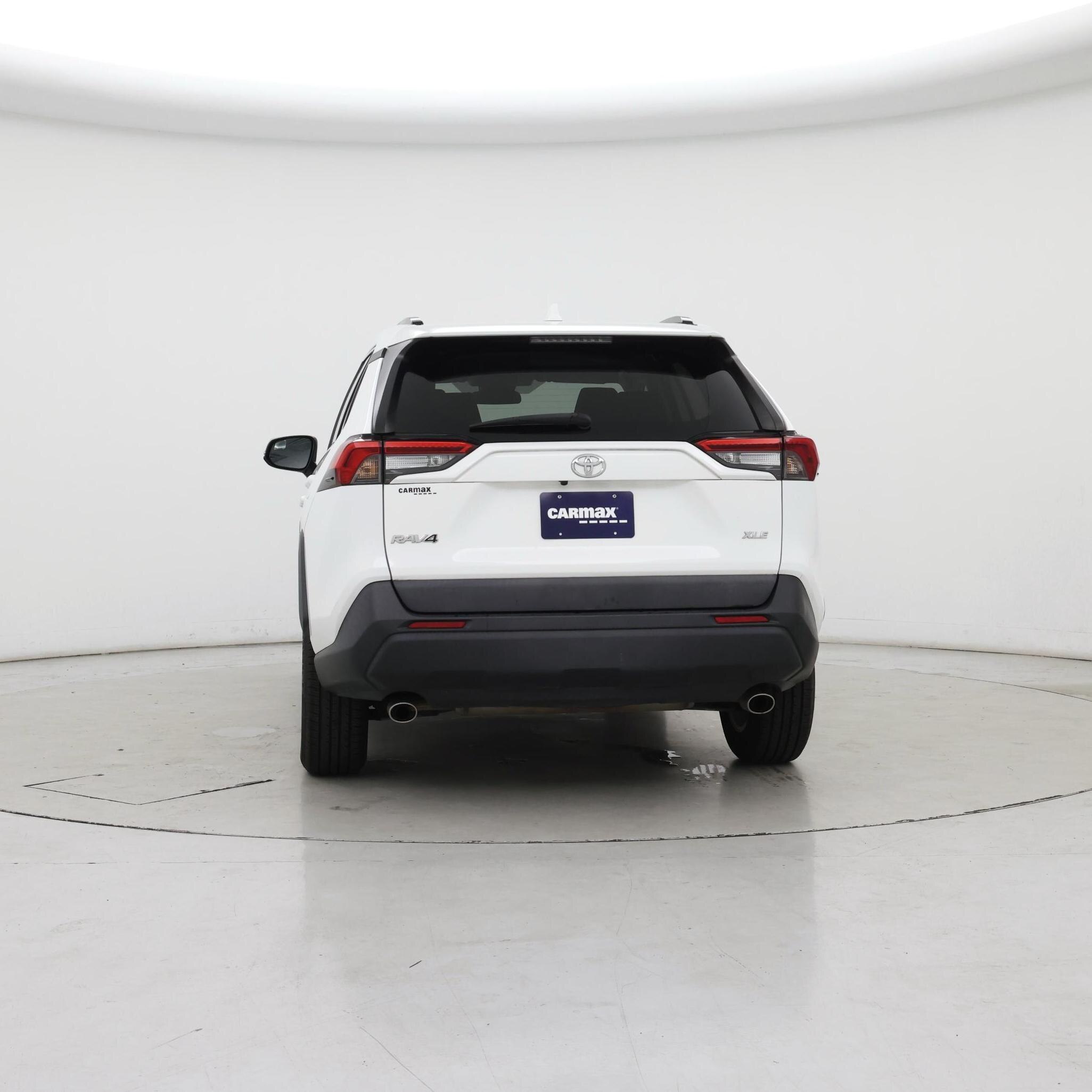 Thumbnail: 2021 Toyota RAV4 - 6