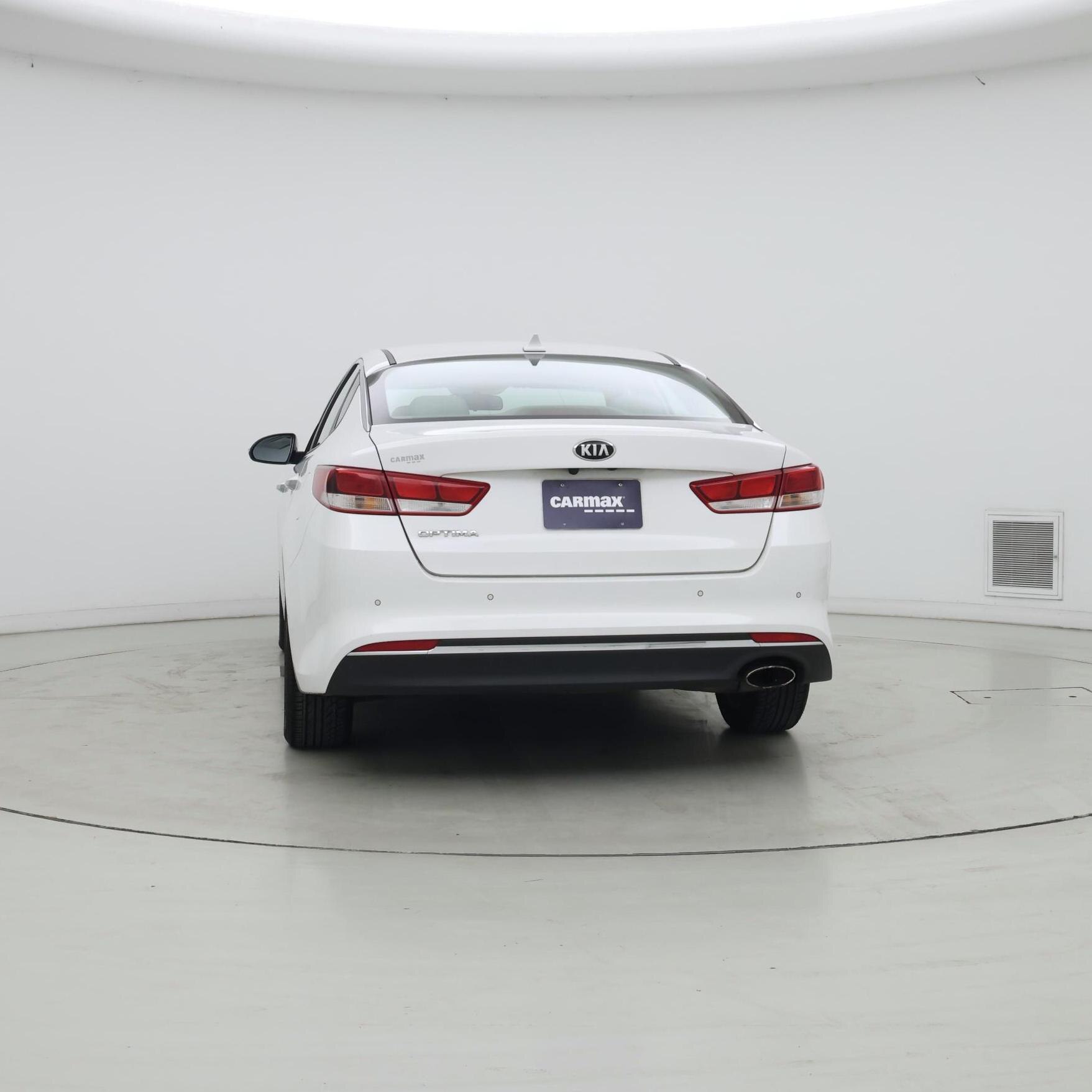 Thumbnail: 2018 Kia Optima - 6
