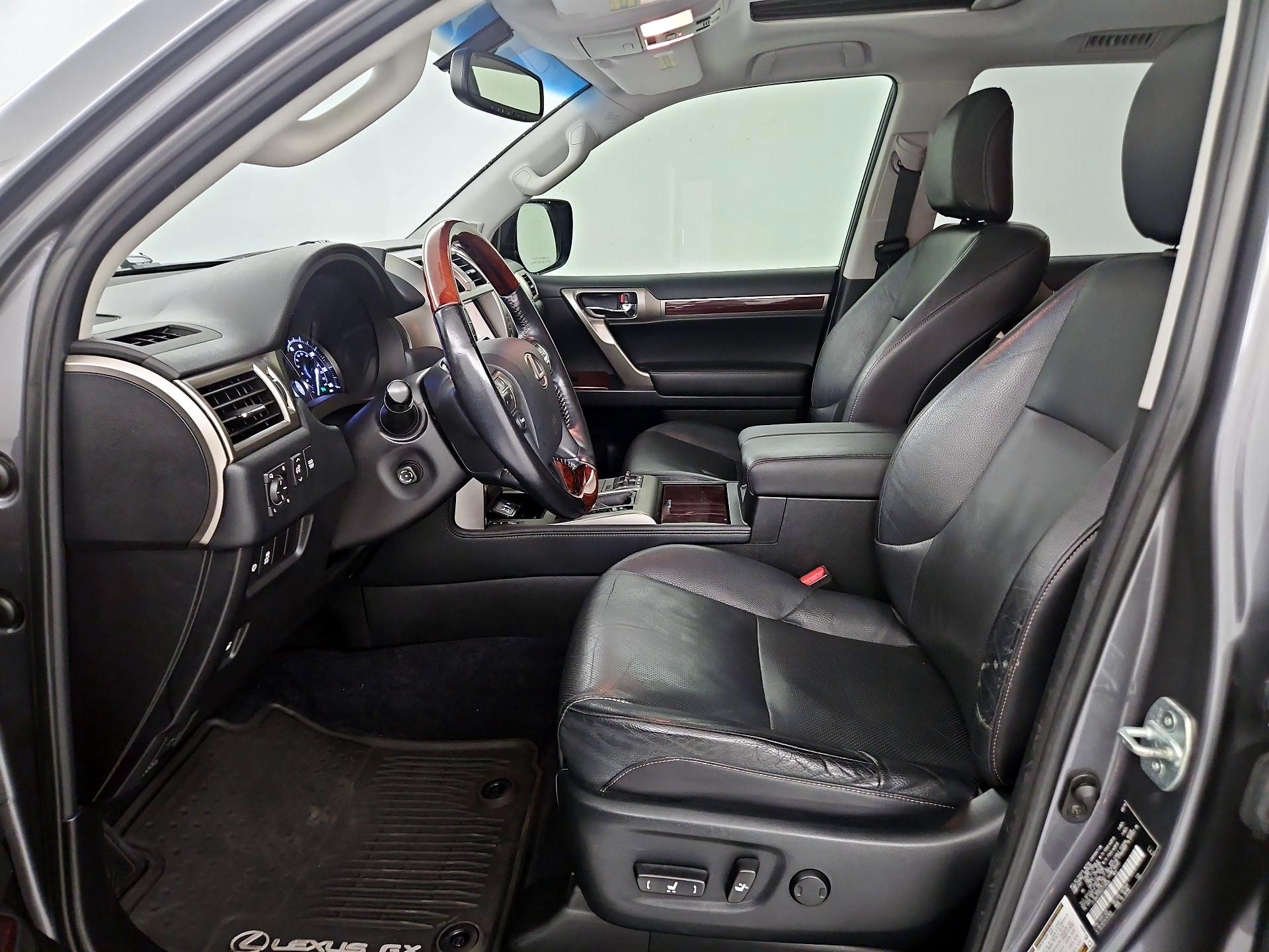 Thumbnail: 2016 Lexus GX - 9