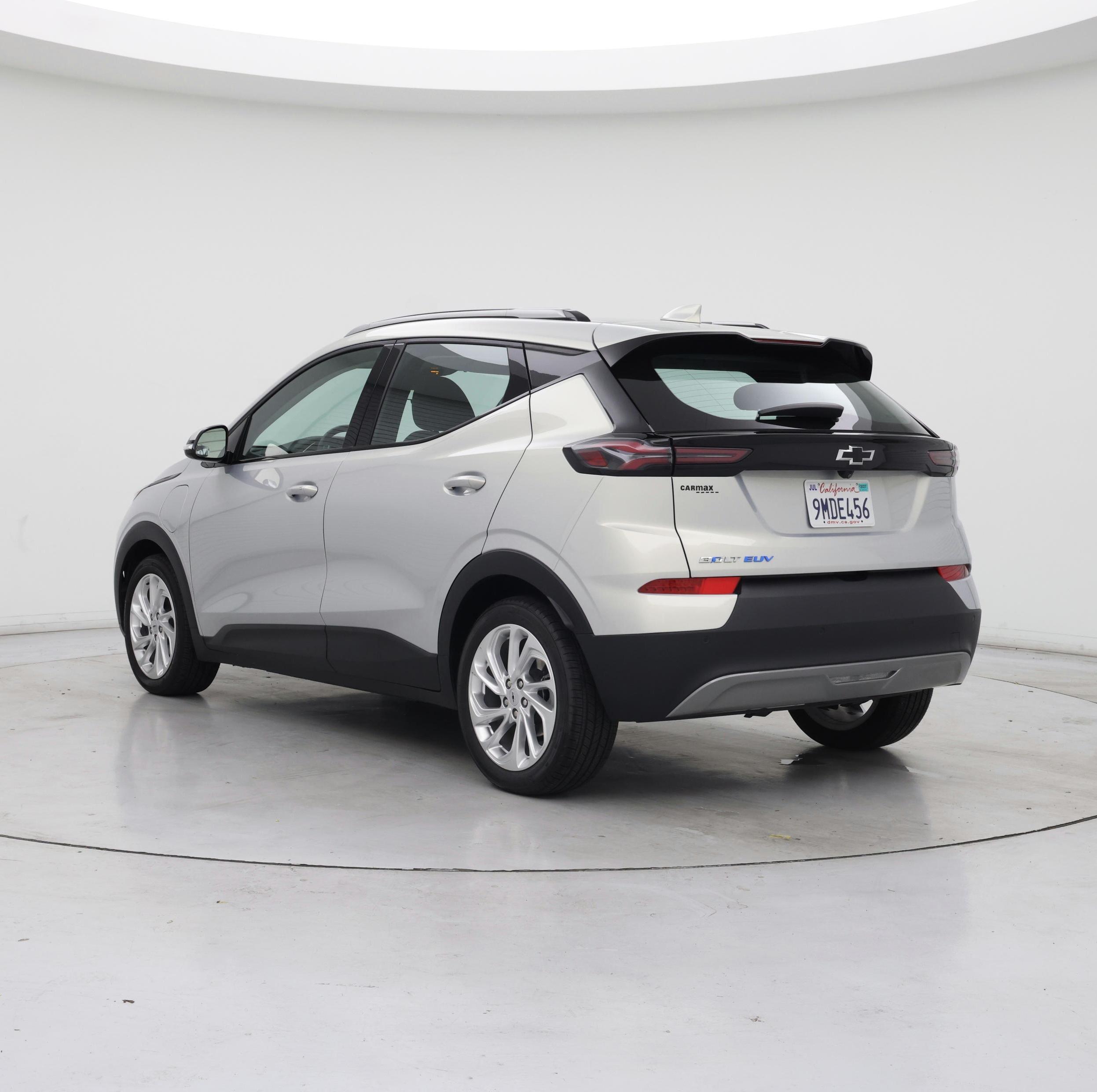 Thumbnail: 2023 Chevrolet Bolt EUV - 2