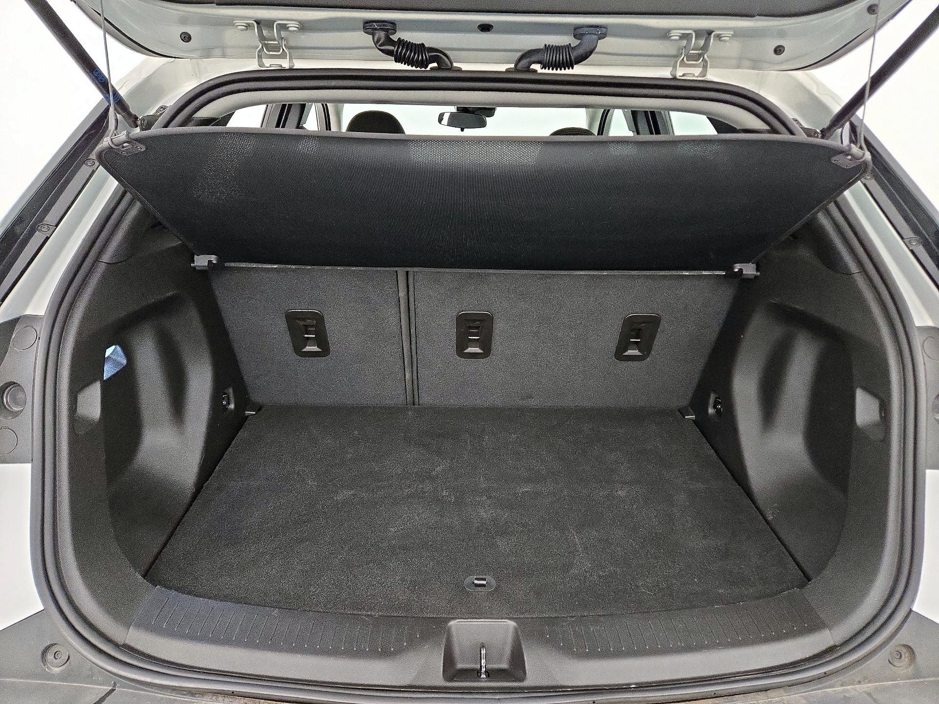Thumbnail: 2023 Chevrolet Bolt EUV - 19