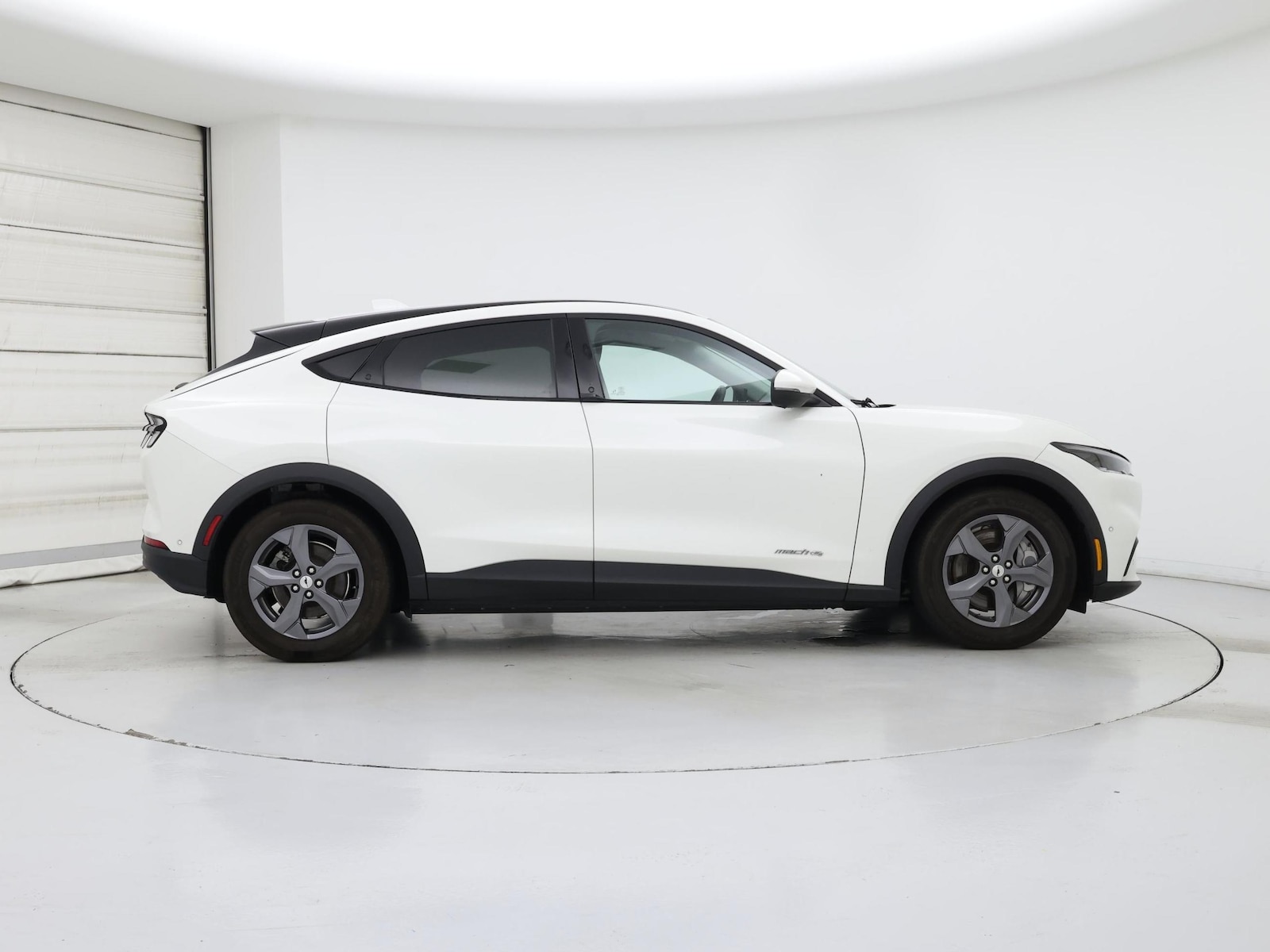 2022 Ford Mustang Mach-E Select AWD - Photo 8