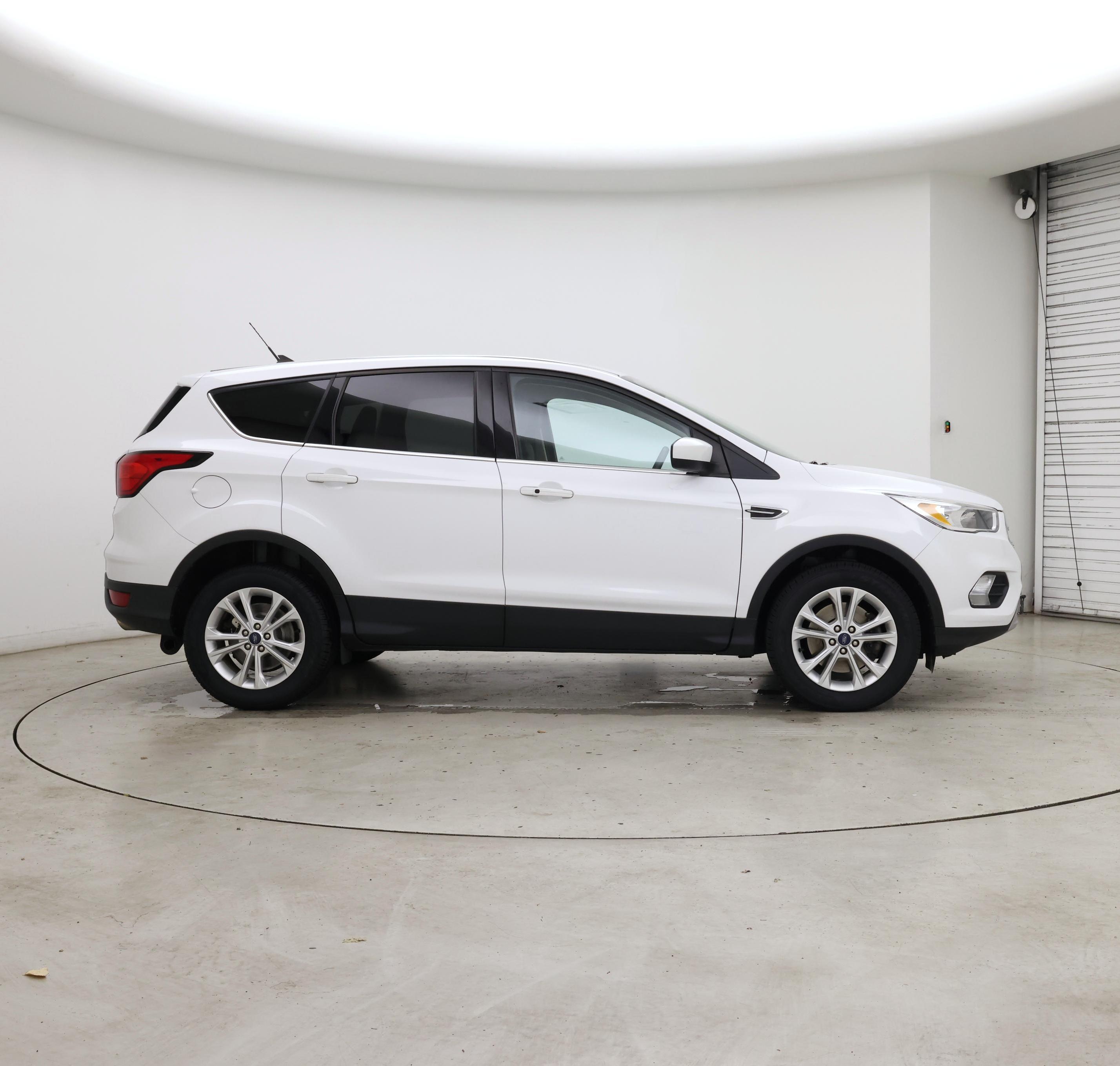 Thumbnail: 2019 Ford Escape - 7