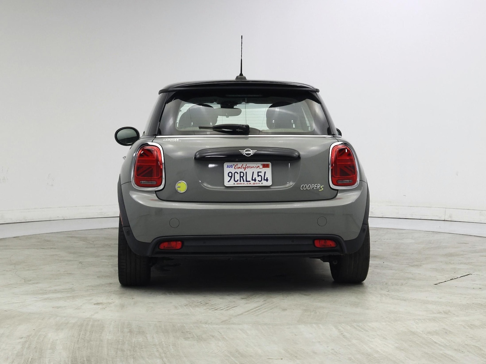 2023 MINI Hardtop 2 Door SE - Photo 7