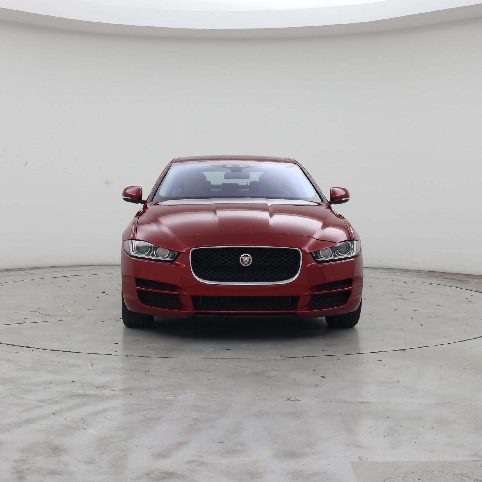 Thumbnail: 2017 Jaguar XE - 5