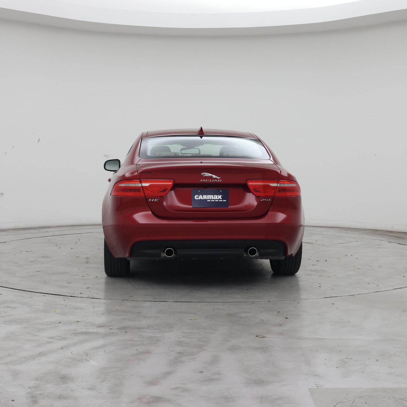 Thumbnail: 2017 Jaguar XE - 6