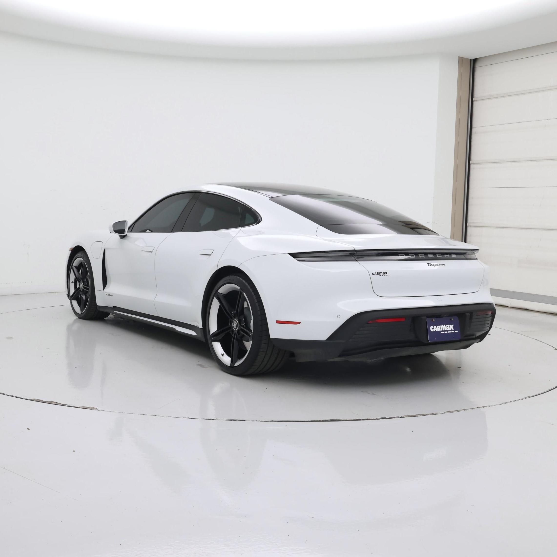 Thumbnail: 2022 Porsche Taycan - 2