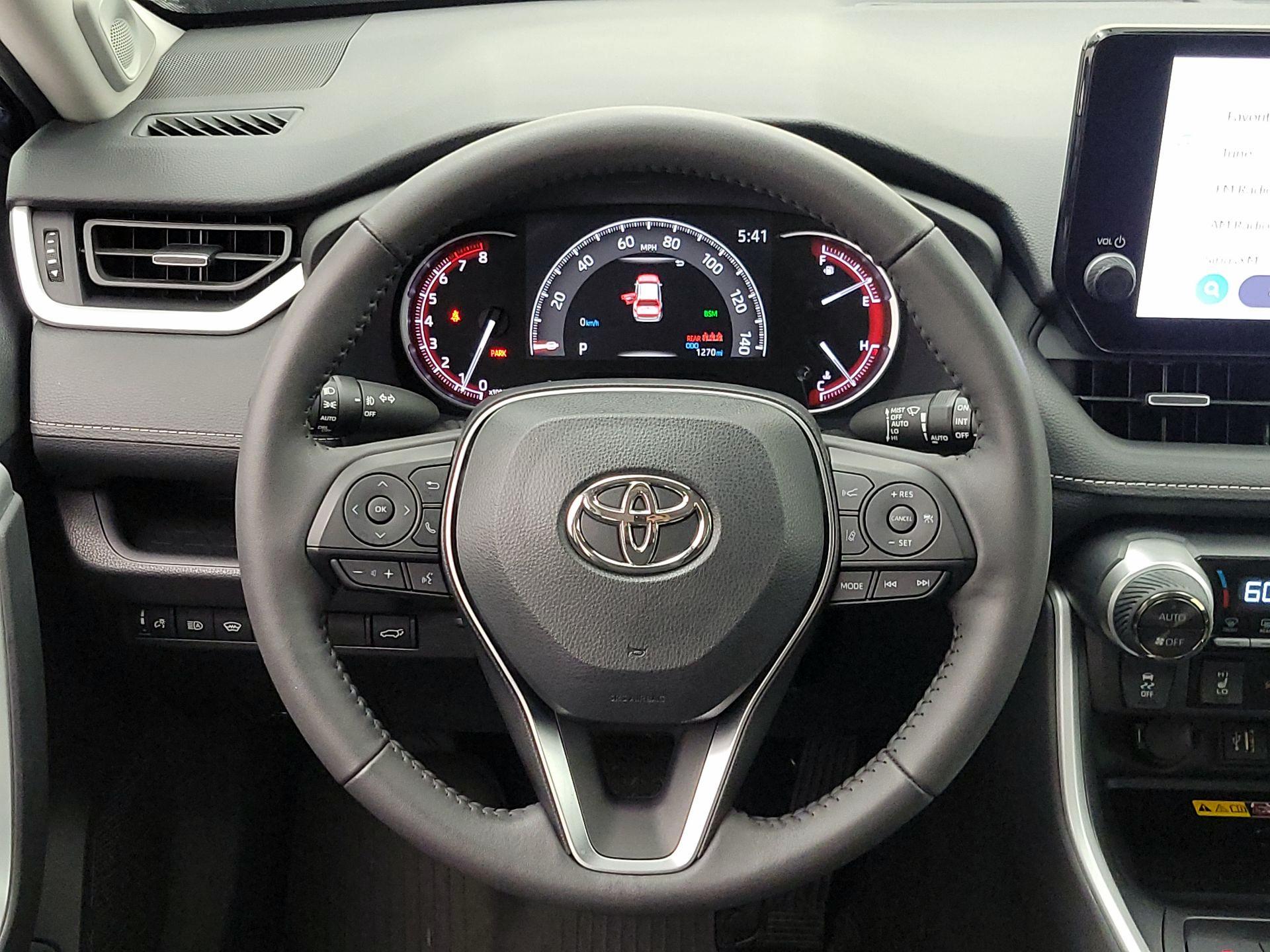 Thumbnail: 2025 Toyota RAV4 - 10