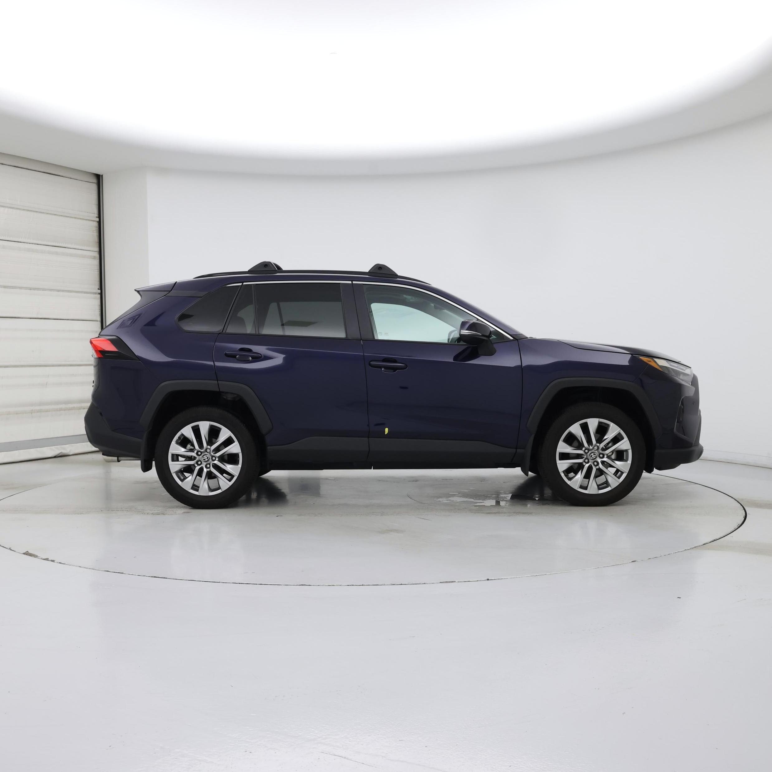 Thumbnail: 2025 Toyota RAV4 - 7