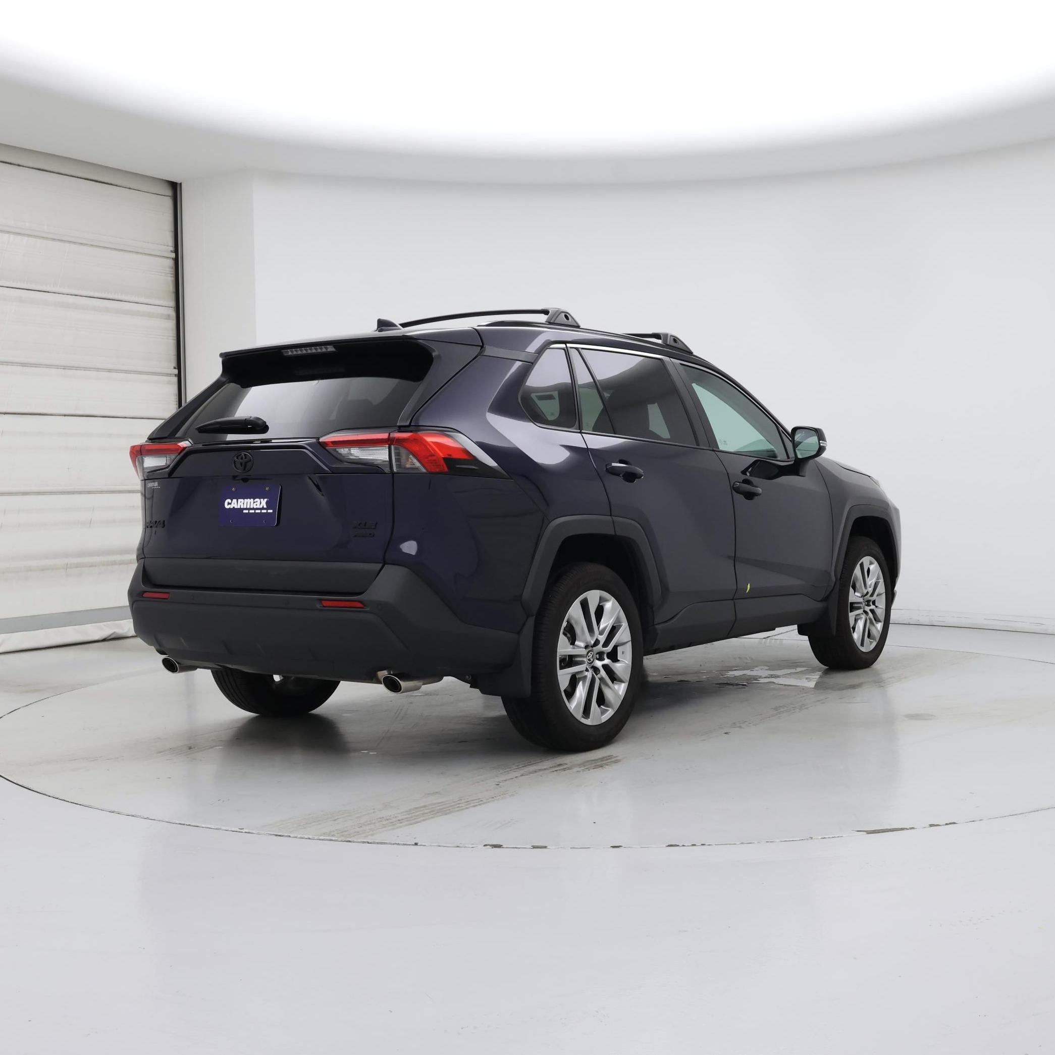 Thumbnail: 2025 Toyota RAV4 - 8