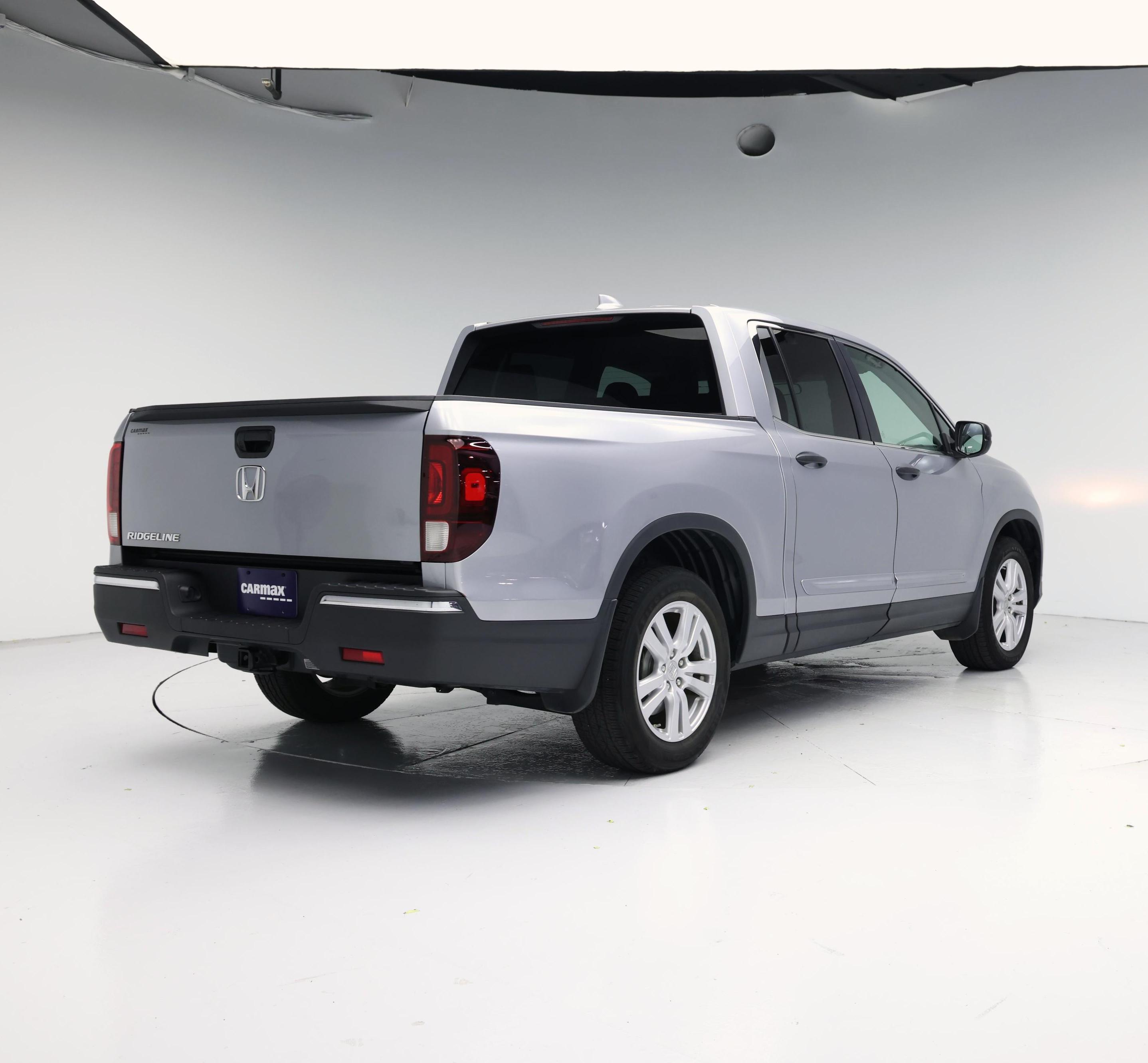 Thumbnail: 2017 Honda Ridgeline - 8