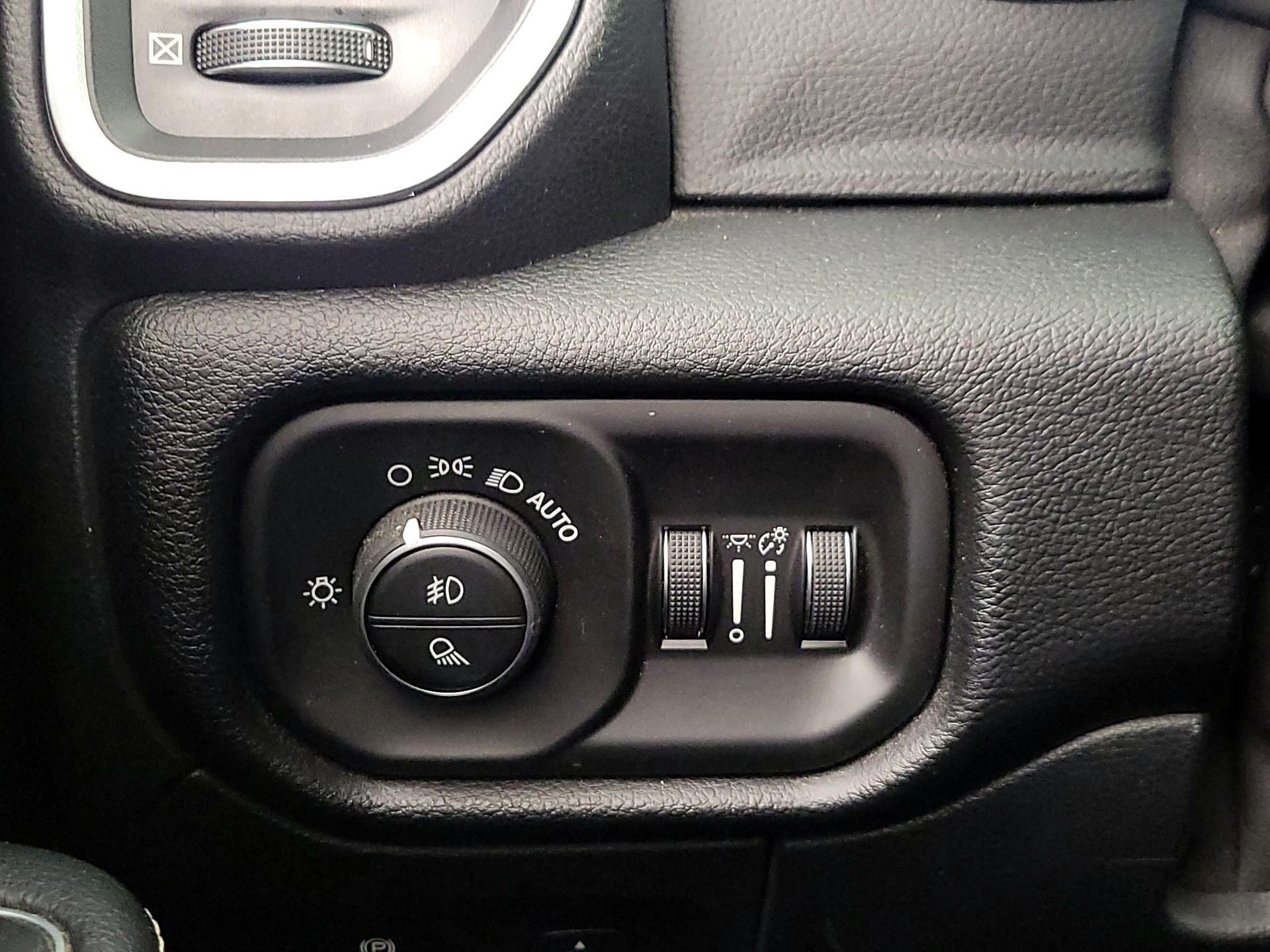 Thumbnail: 2020 RAM 1500 - 13